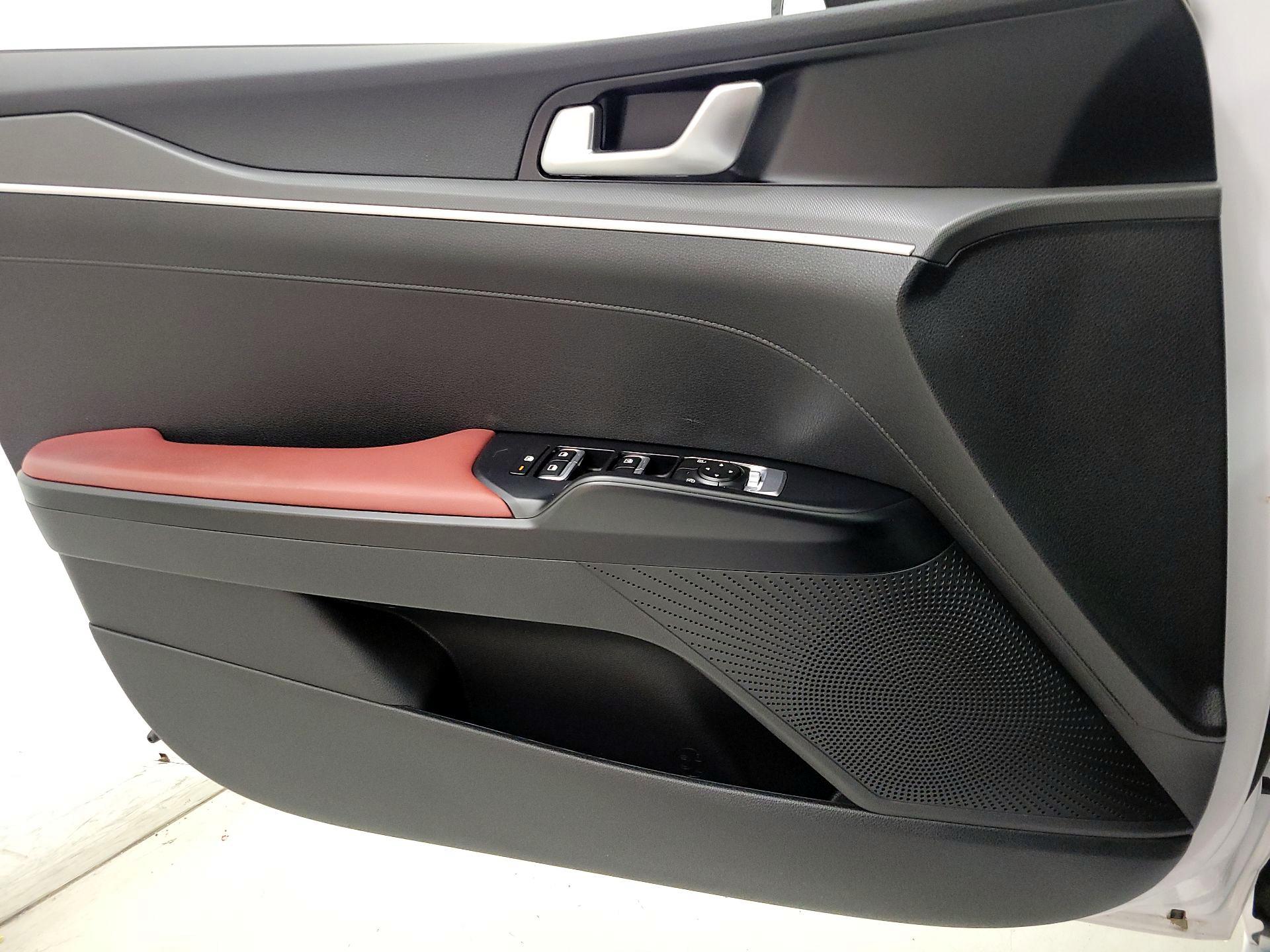 Thumbnail: 2022 Kia K5 - 12