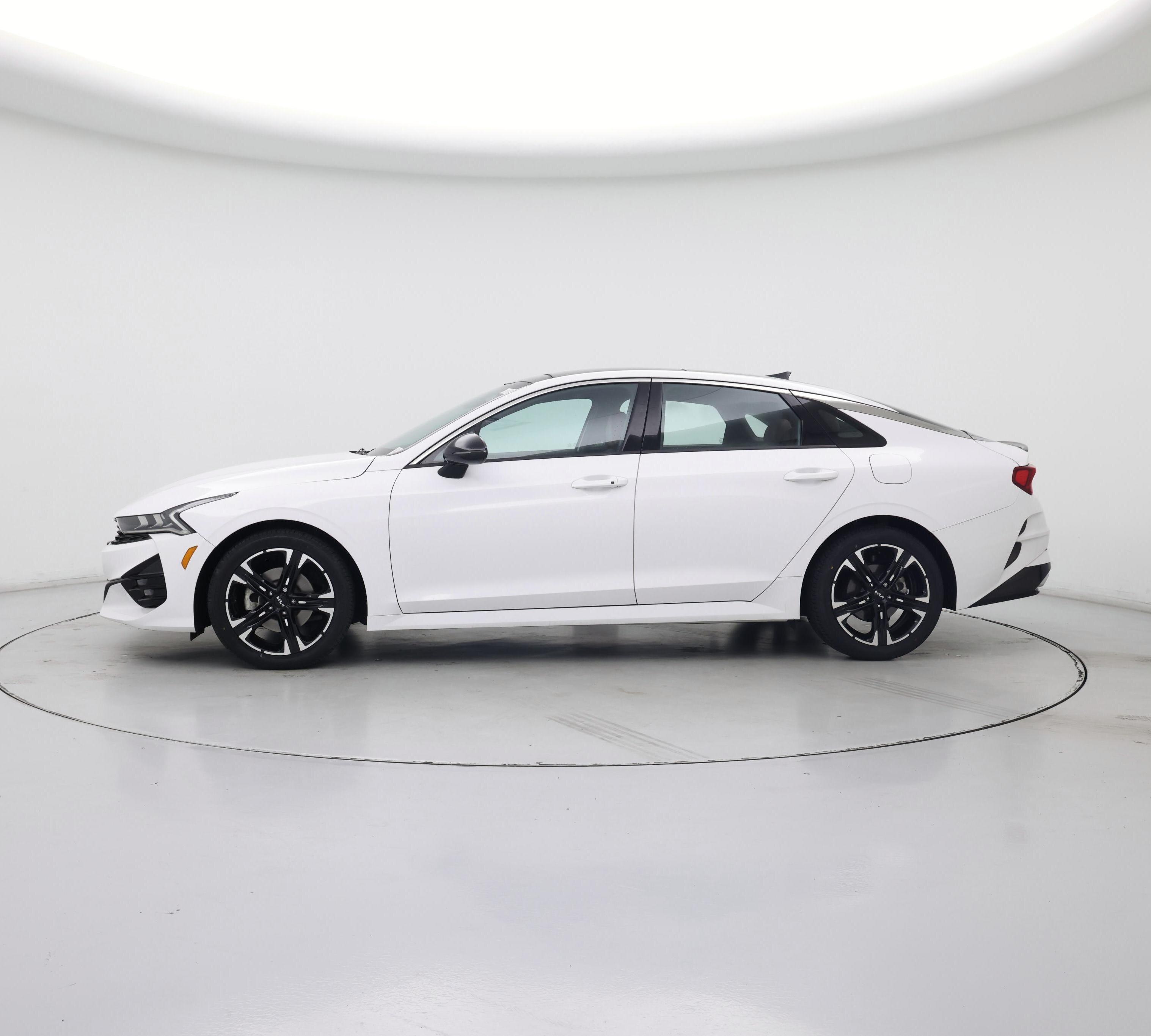 Thumbnail: 2022 Kia K5 - 3