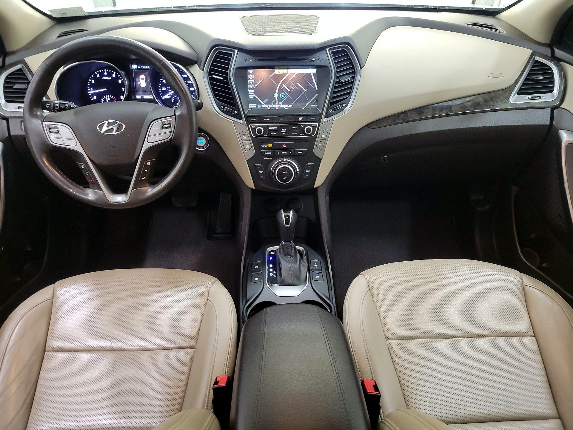 Thumbnail: 2017 Hyundai Santa Fe - 9