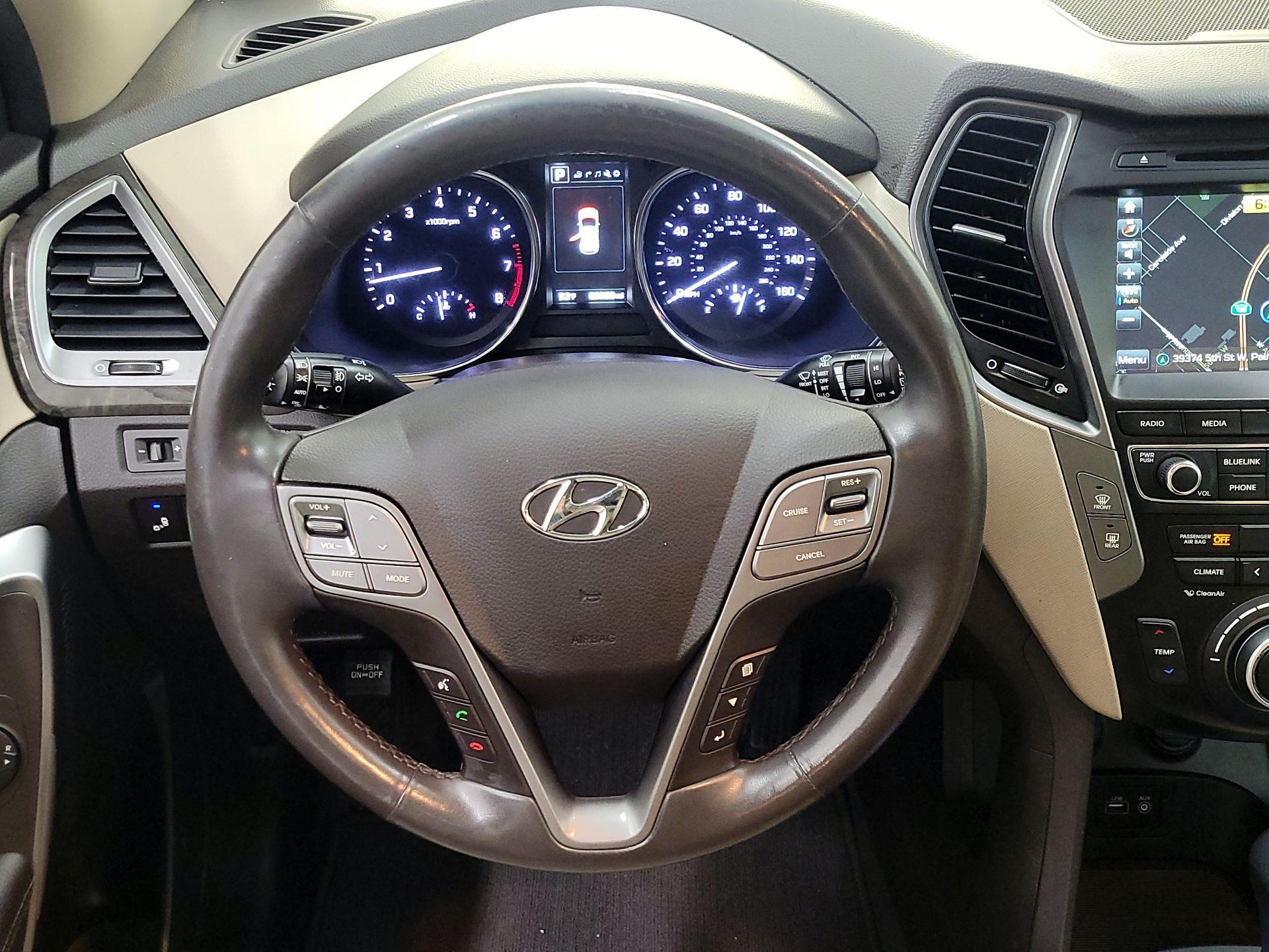 Thumbnail: 2017 Hyundai Santa Fe - 10