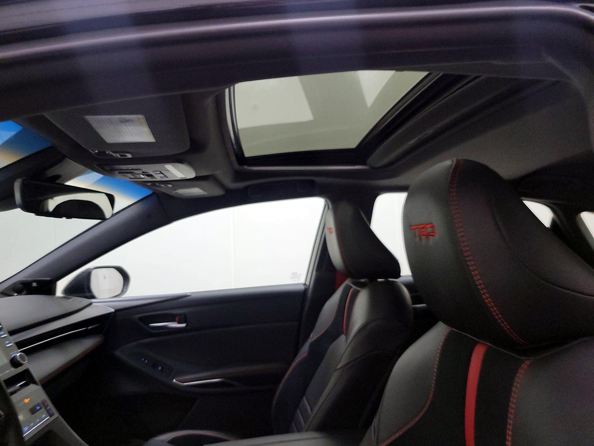 Thumbnail: 2020 Toyota Avalon - 19