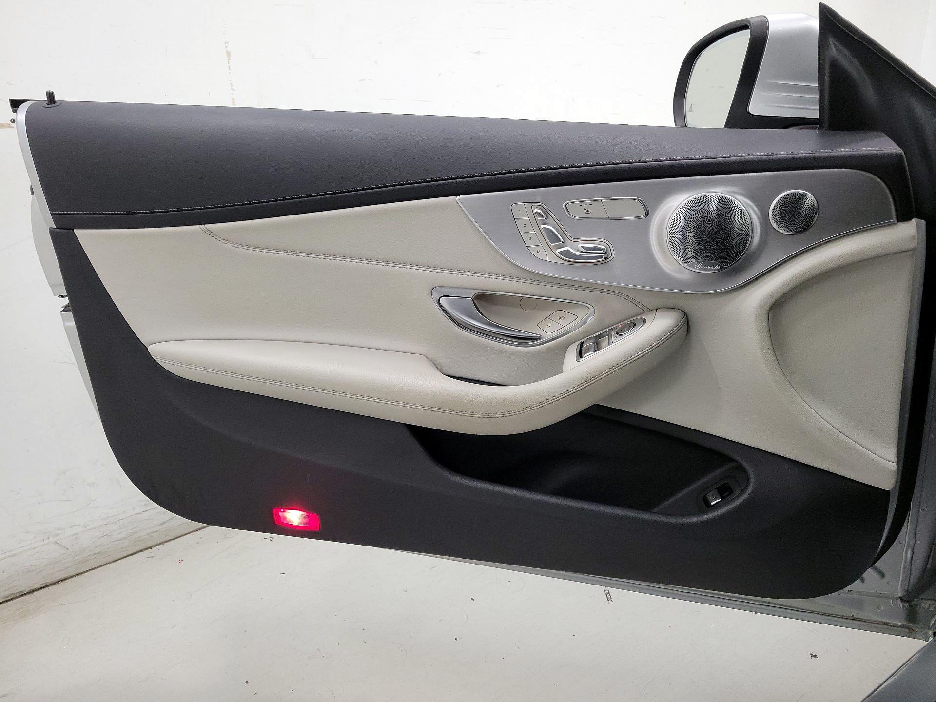 Thumbnail: 2017 Mercedes-Benz C-Class - 12