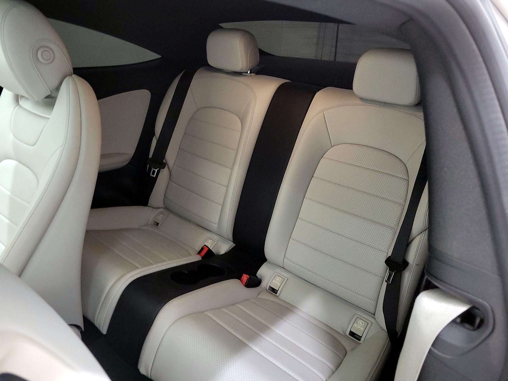 Thumbnail: 2017 Mercedes-Benz C-Class - 20