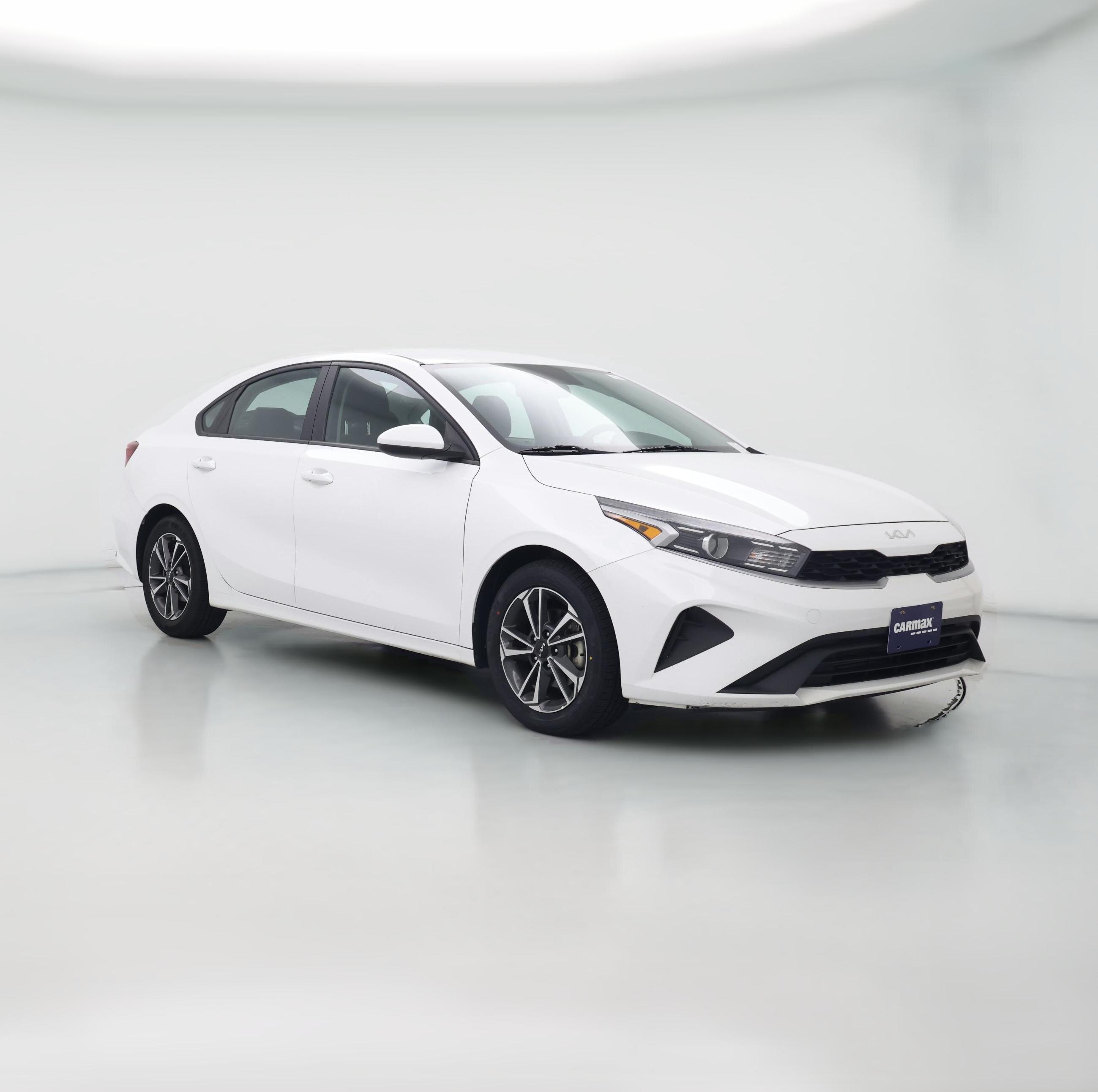 Thumbnail: 2022 Kia Forte - 1