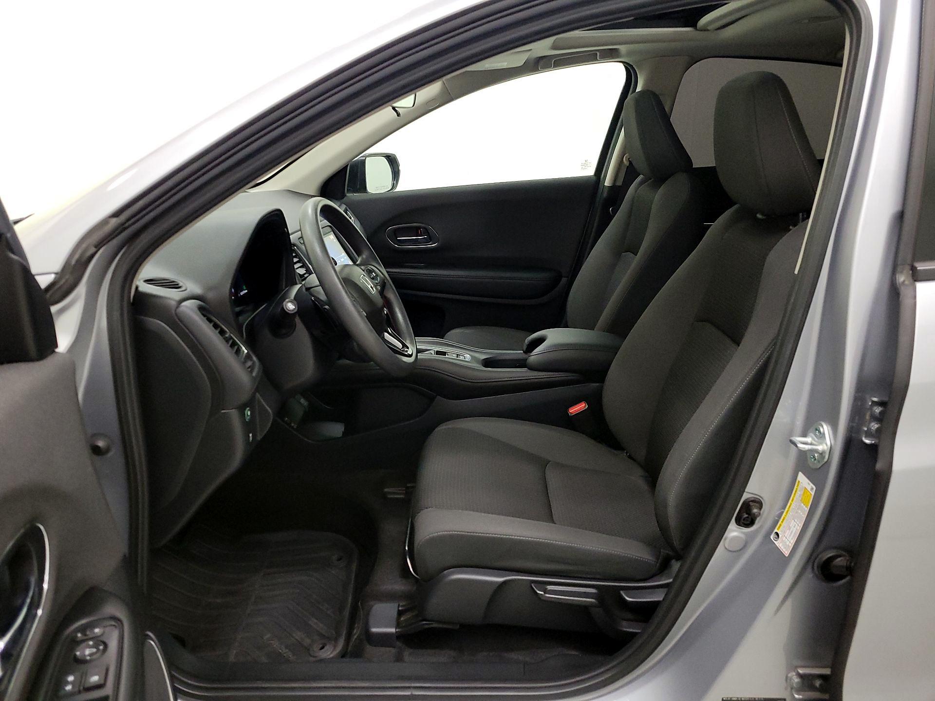 Thumbnail: 2022 Honda HR-V - 11