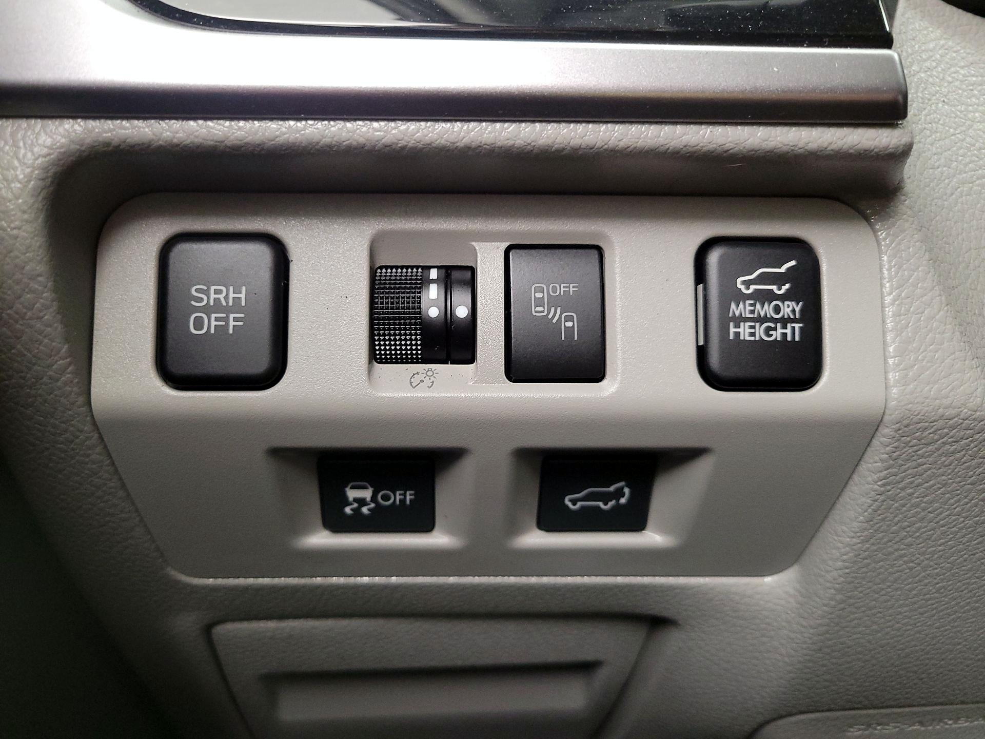 Thumbnail: 2017 Subaru Forester - 13