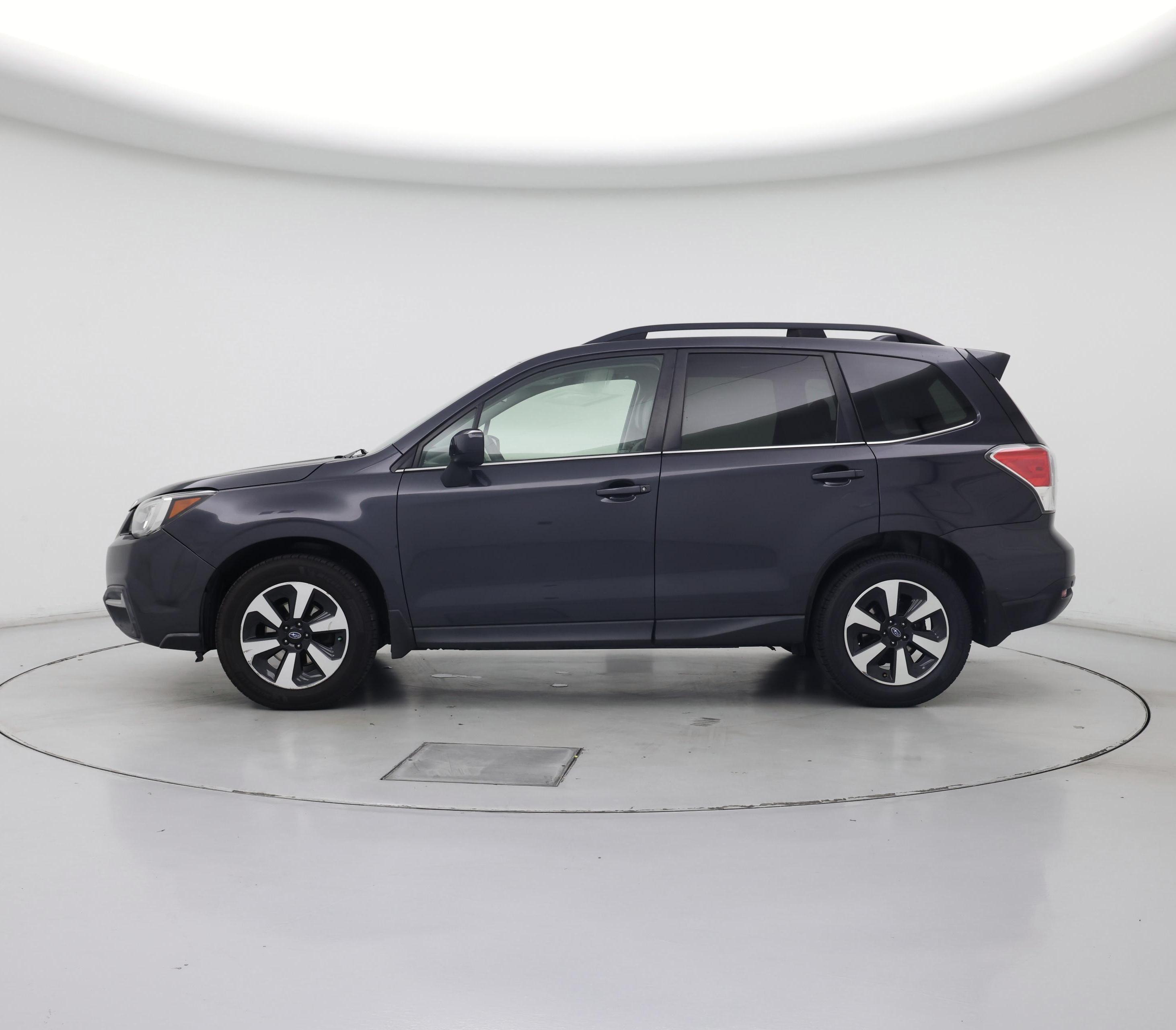 Thumbnail: 2017 Subaru Forester - 3
