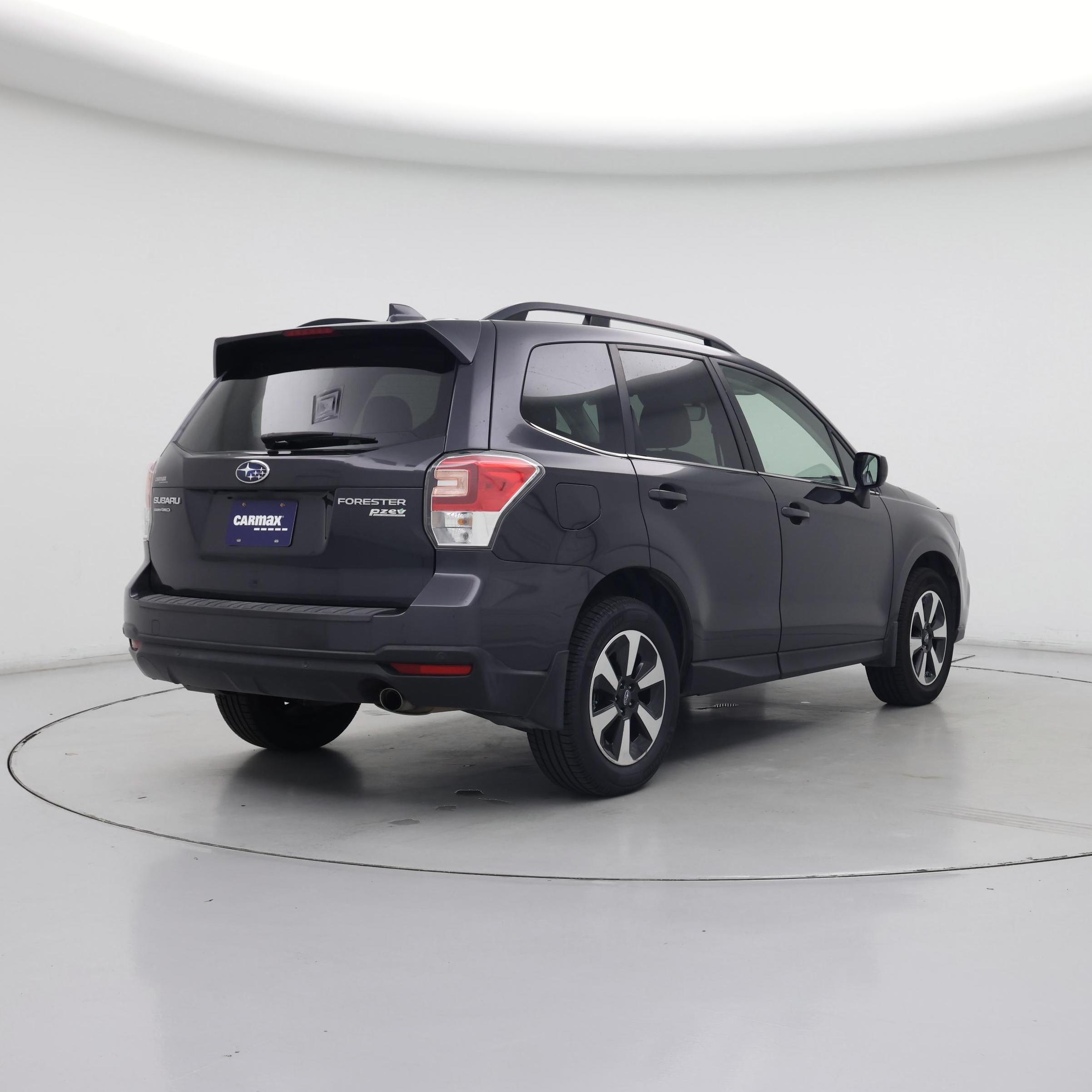 Thumbnail: 2017 Subaru Forester - 8