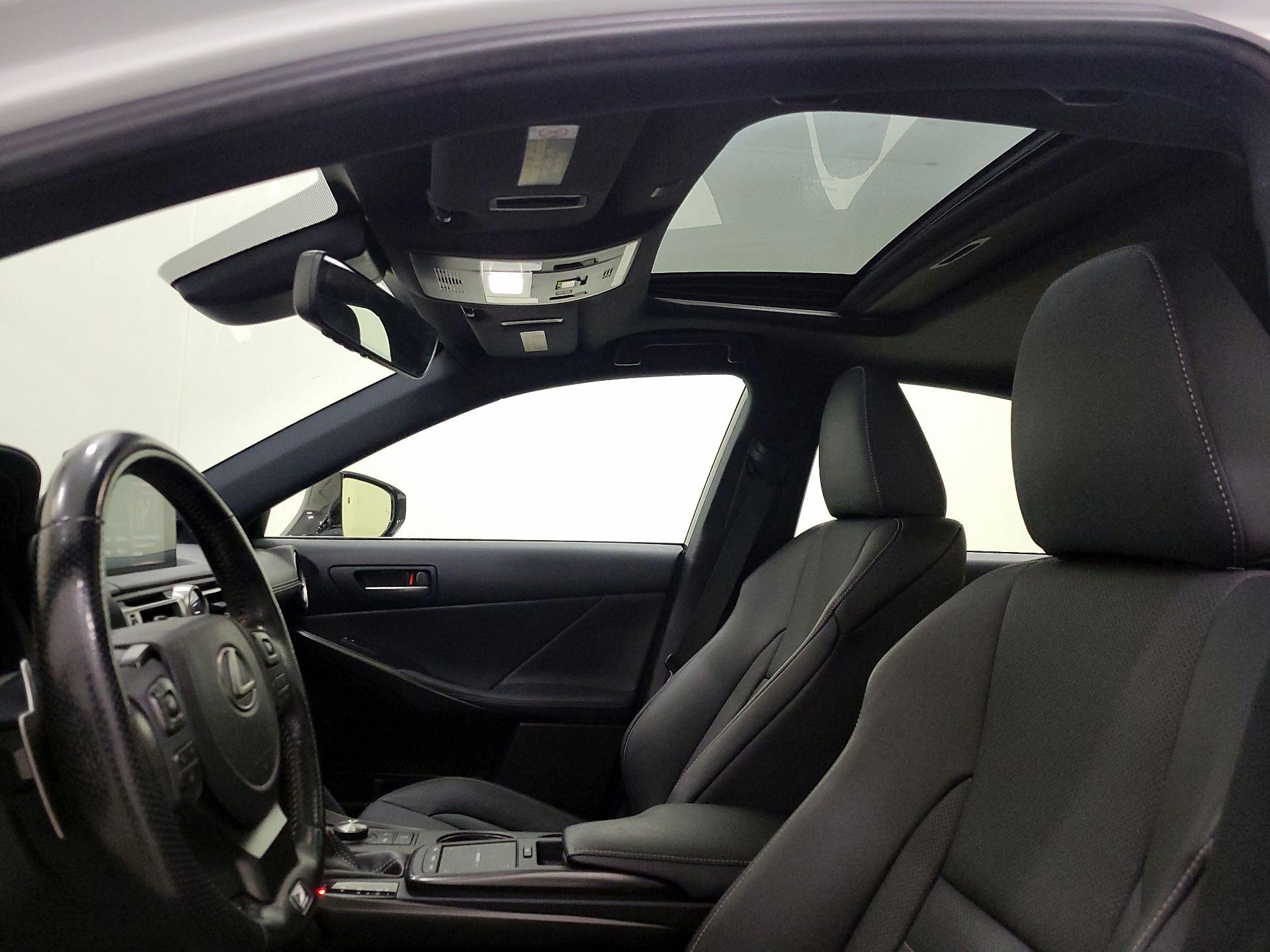 Thumbnail: 2021 Lexus IS - 19