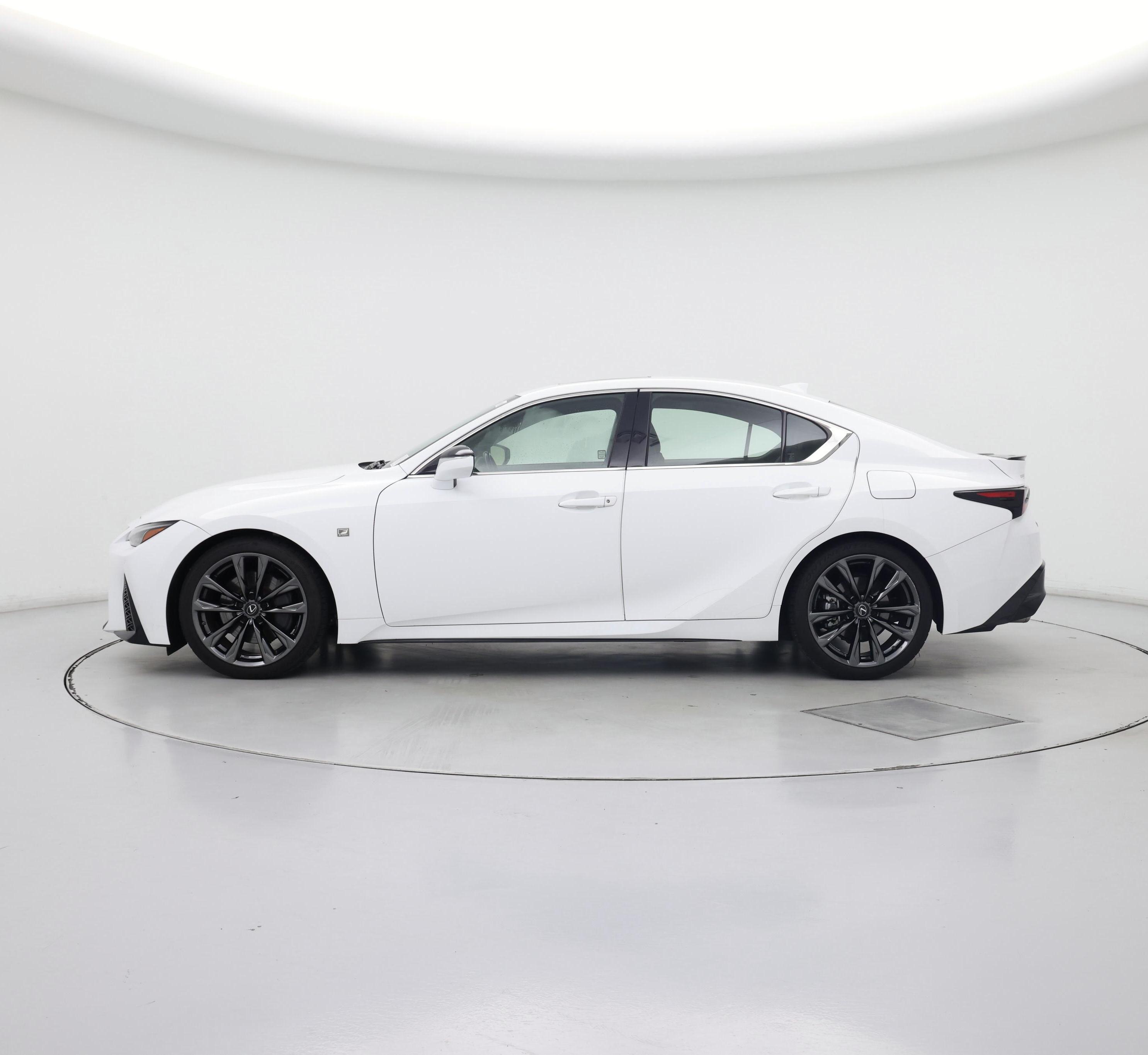 Thumbnail: 2021 Lexus IS - 3