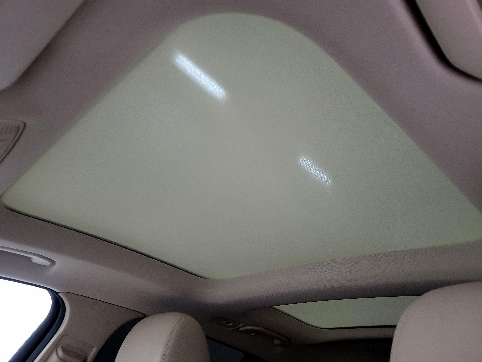 Thumbnail: 2019 Mercedes-Benz GLC - 19