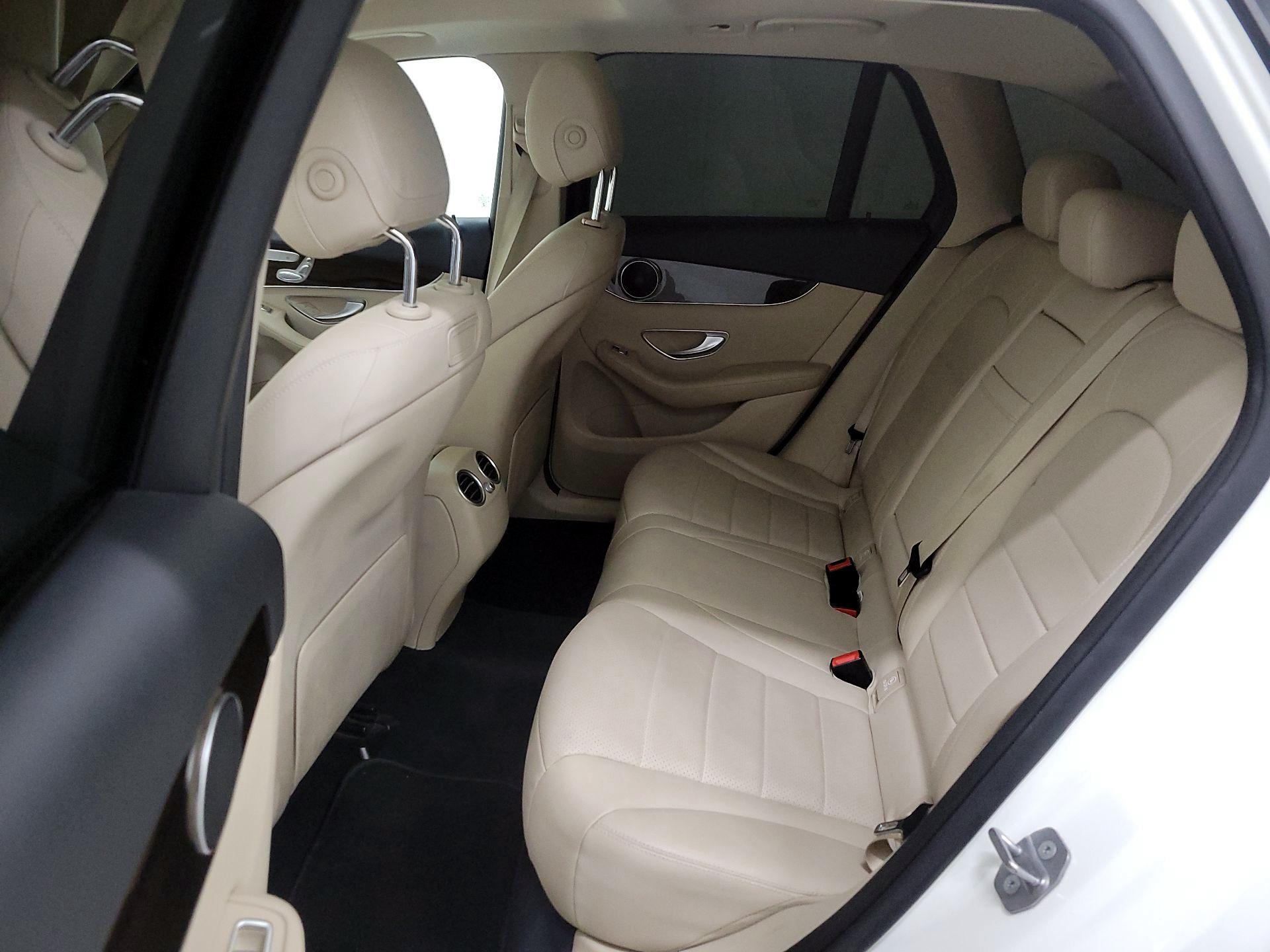 Thumbnail: 2019 Mercedes-Benz GLC - 20