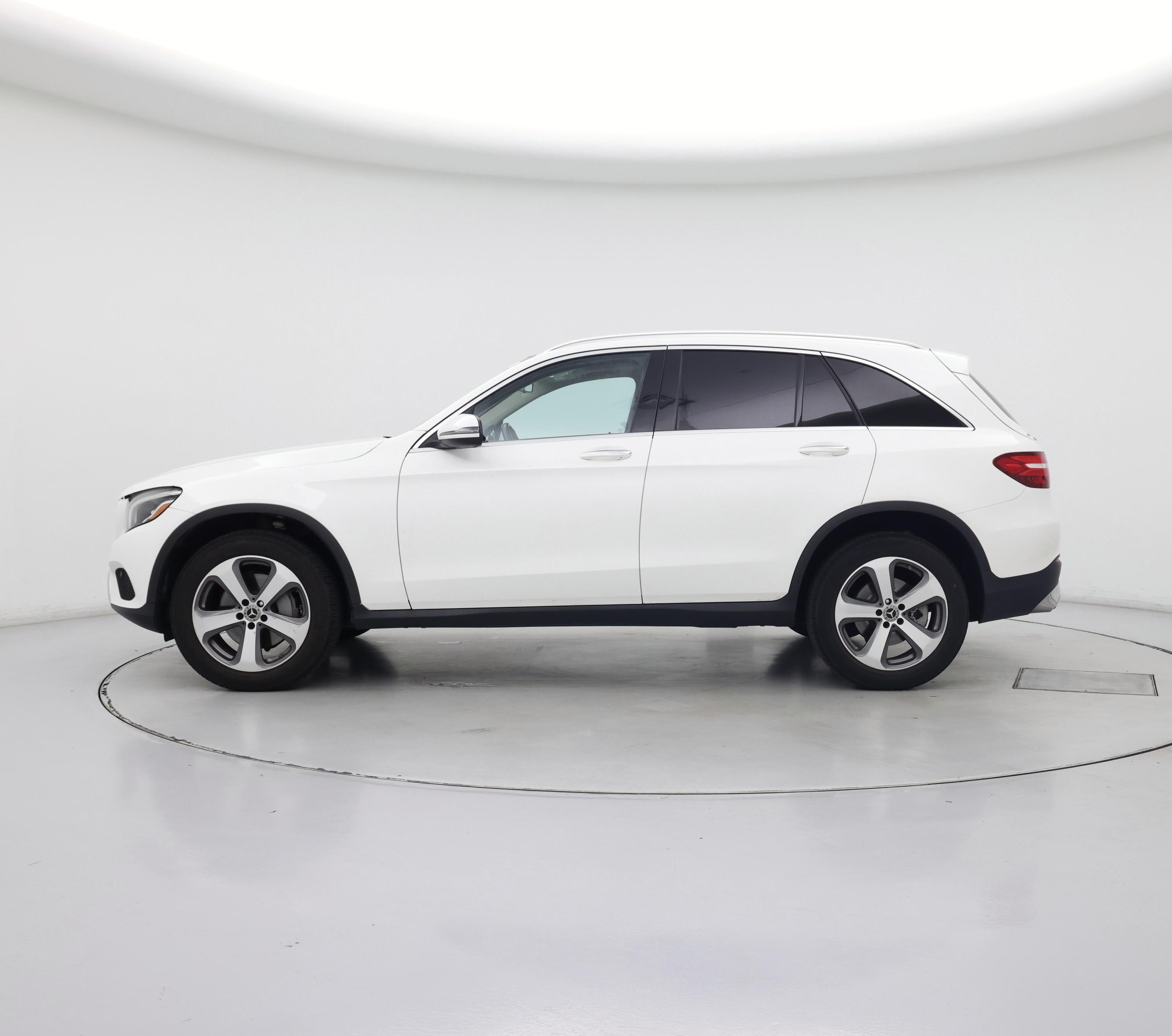 Thumbnail: 2019 Mercedes-Benz GLC - 3