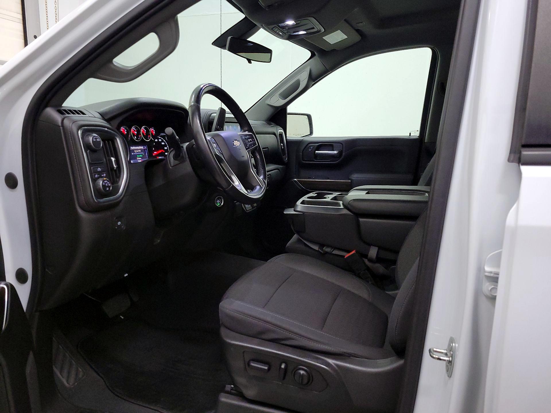 Thumbnail: 2021 Chevrolet Silverado 1500 - 11