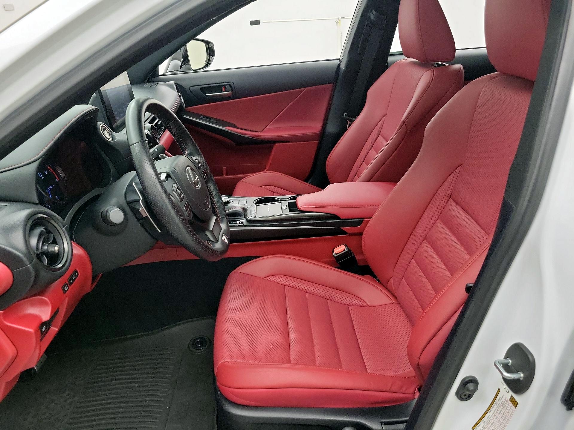 Thumbnail: 2023 Lexus IS - 11