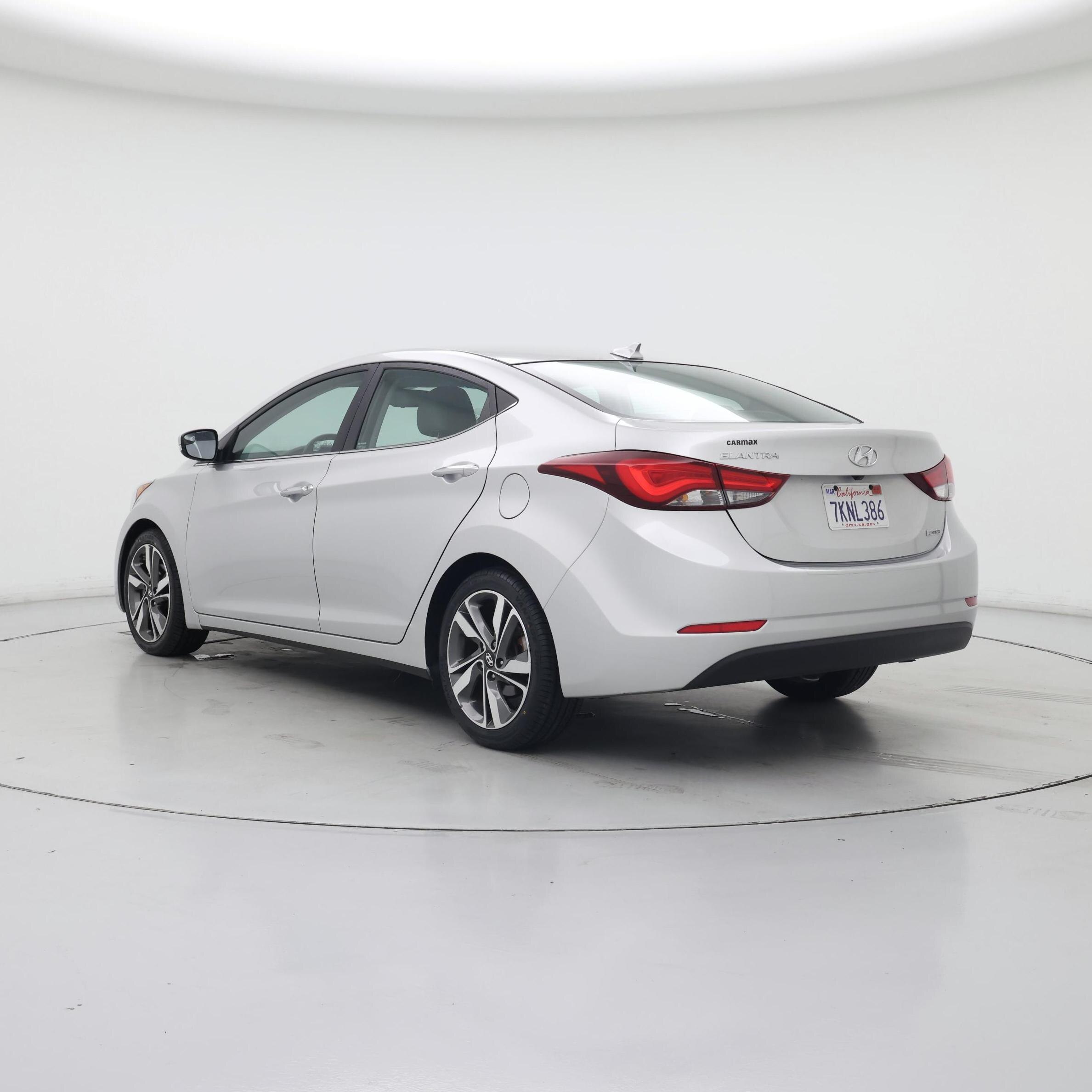 Thumbnail: 2015 Hyundai Elantra - 2