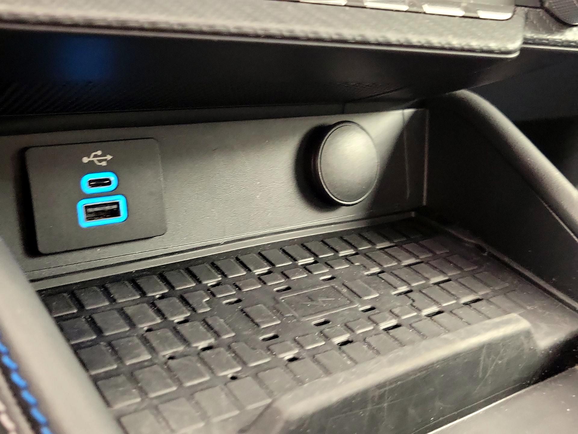 Thumbnail: 2024 Ford Mustang - 19