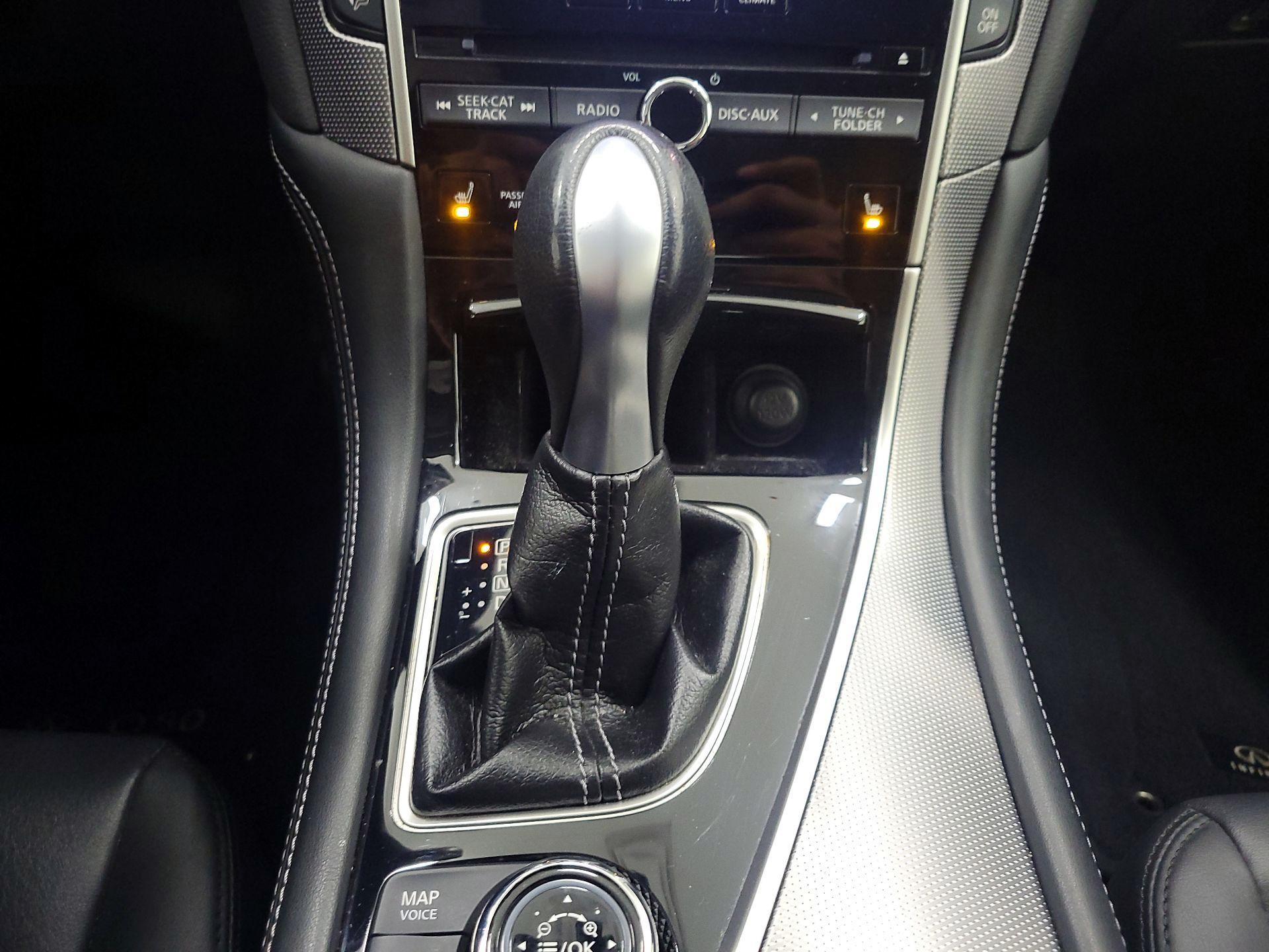 Thumbnail: 2016 INFINITI Q50 - 18