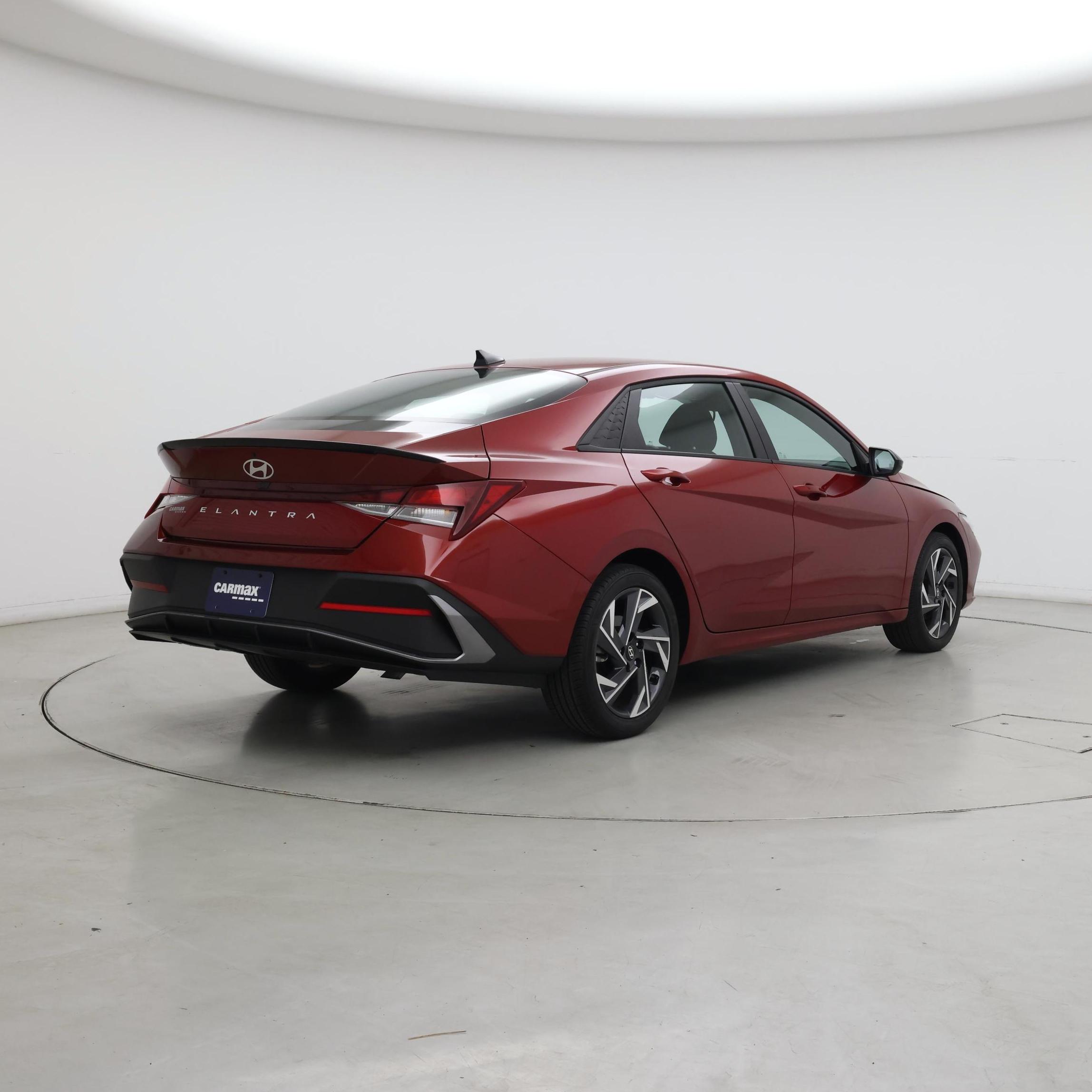 Thumbnail: 2025 Hyundai Elantra - 8