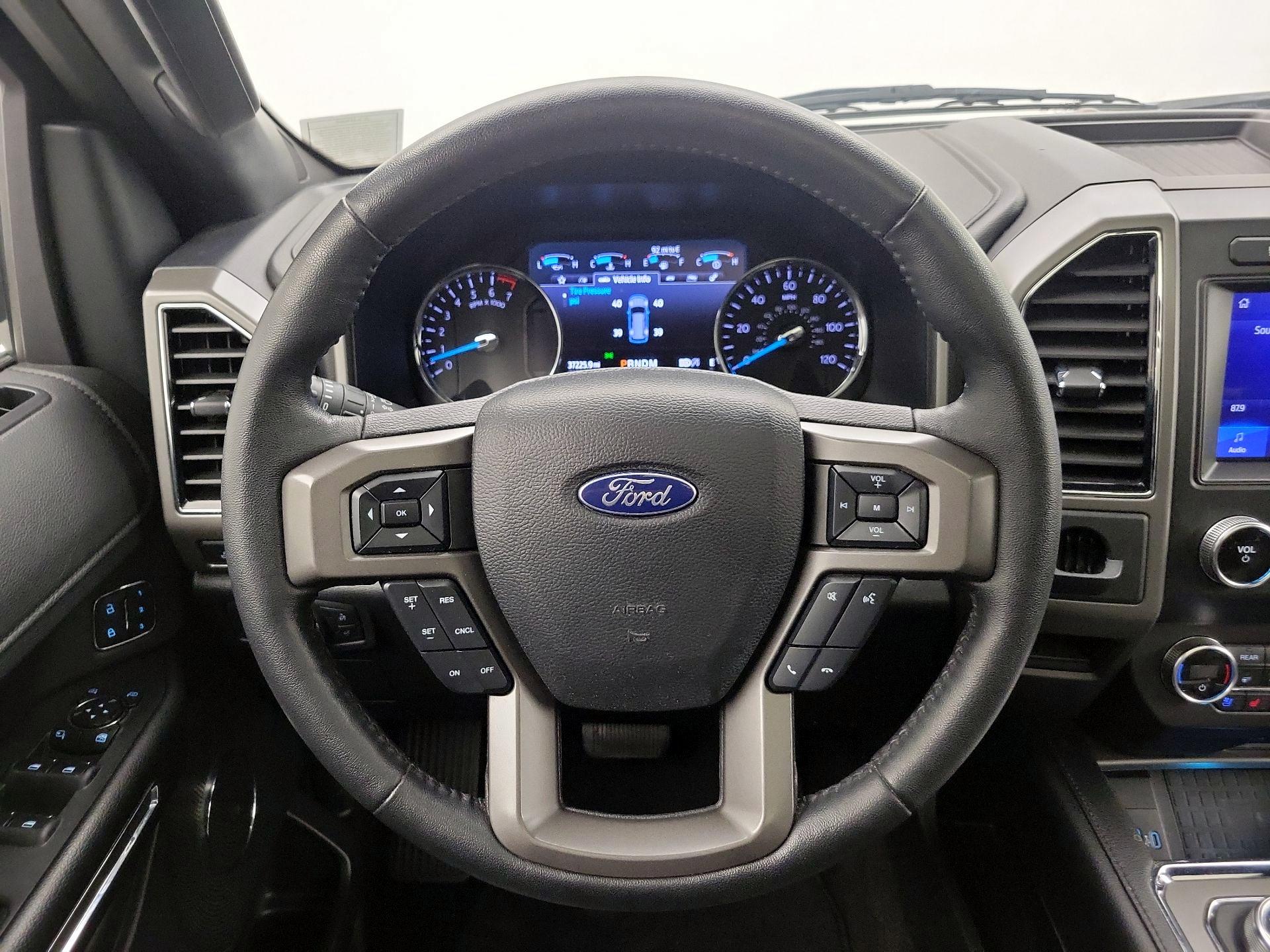 Thumbnail: 2020 Ford Expedition - 10