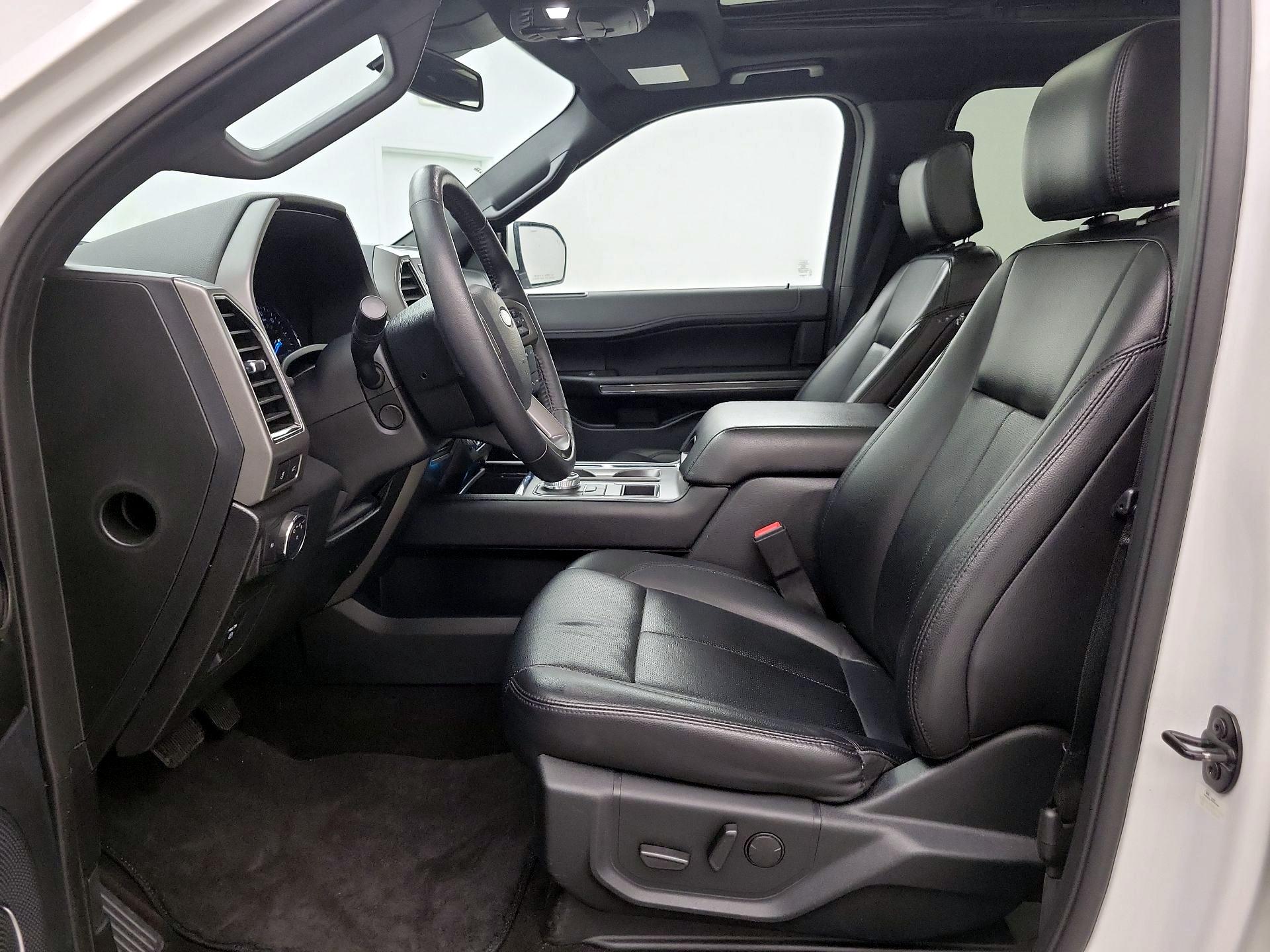 Thumbnail: 2020 Ford Expedition - 11