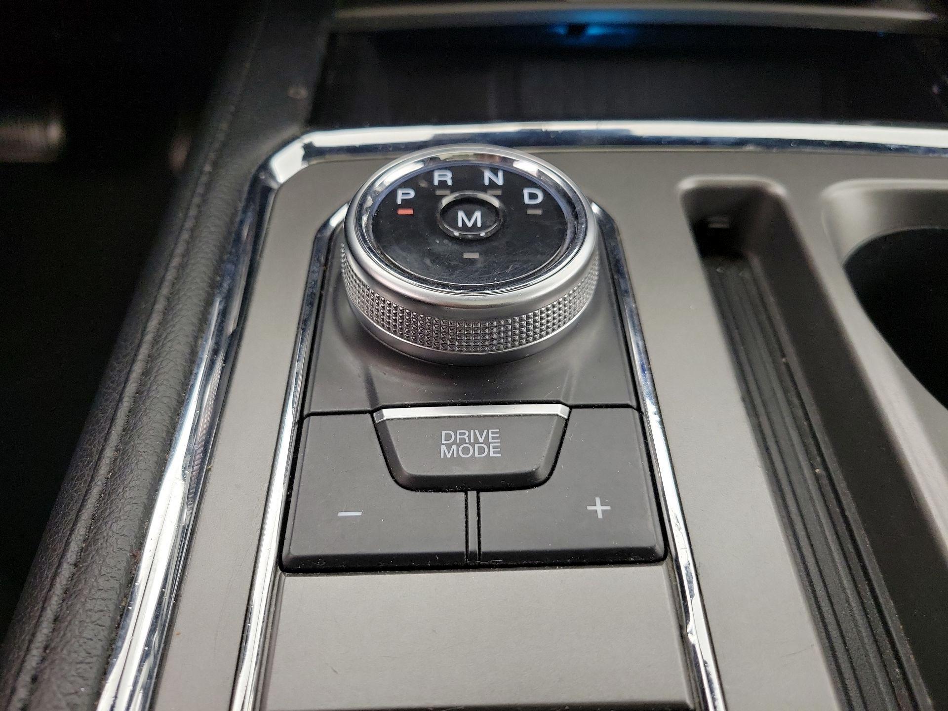 Thumbnail: 2020 Ford Expedition - 18