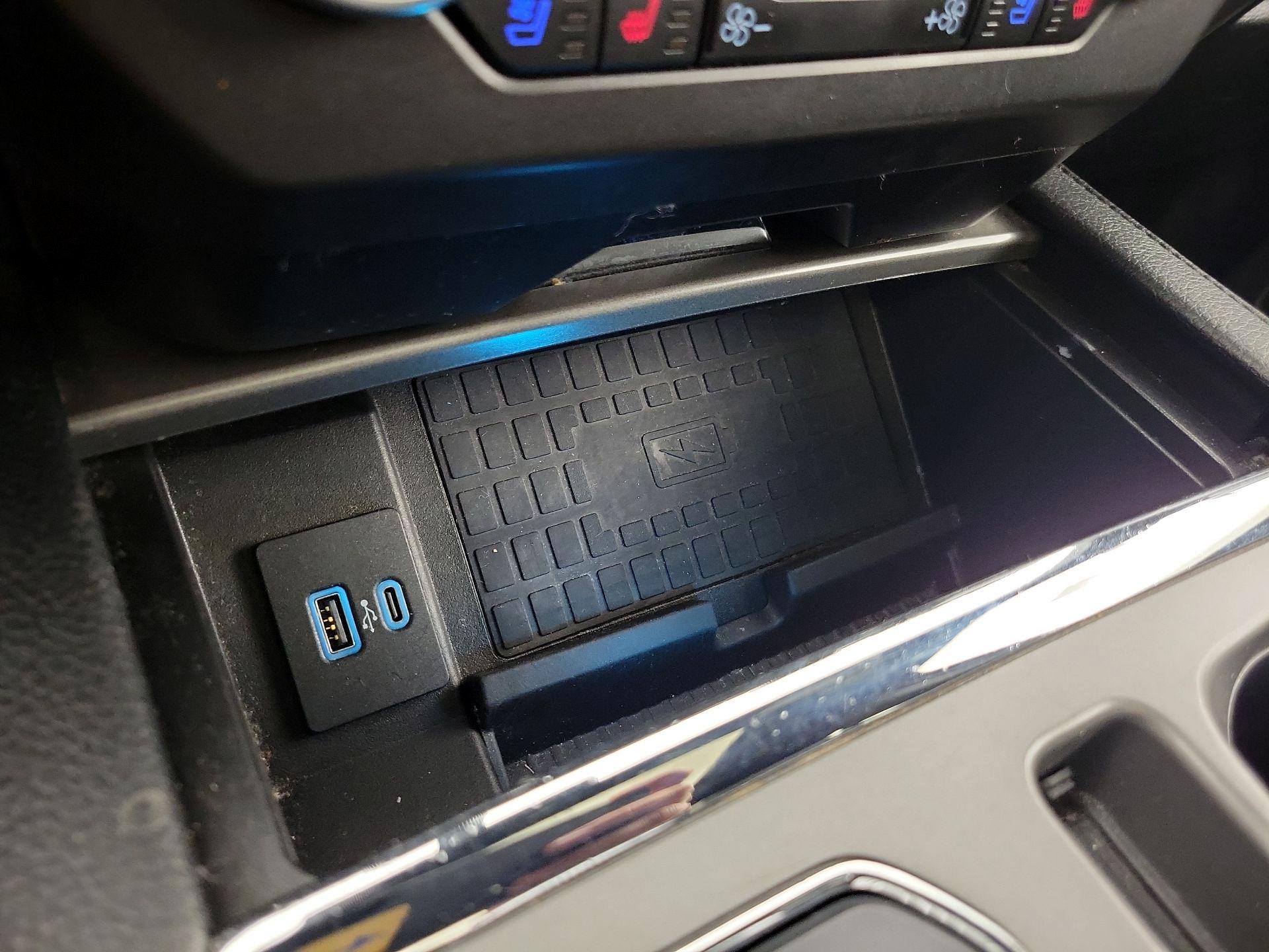 Thumbnail: 2020 Ford Expedition - 19