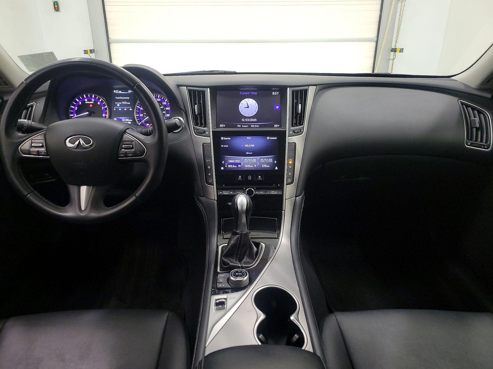 Thumbnail: 2015 INFINITI Q50 - 9