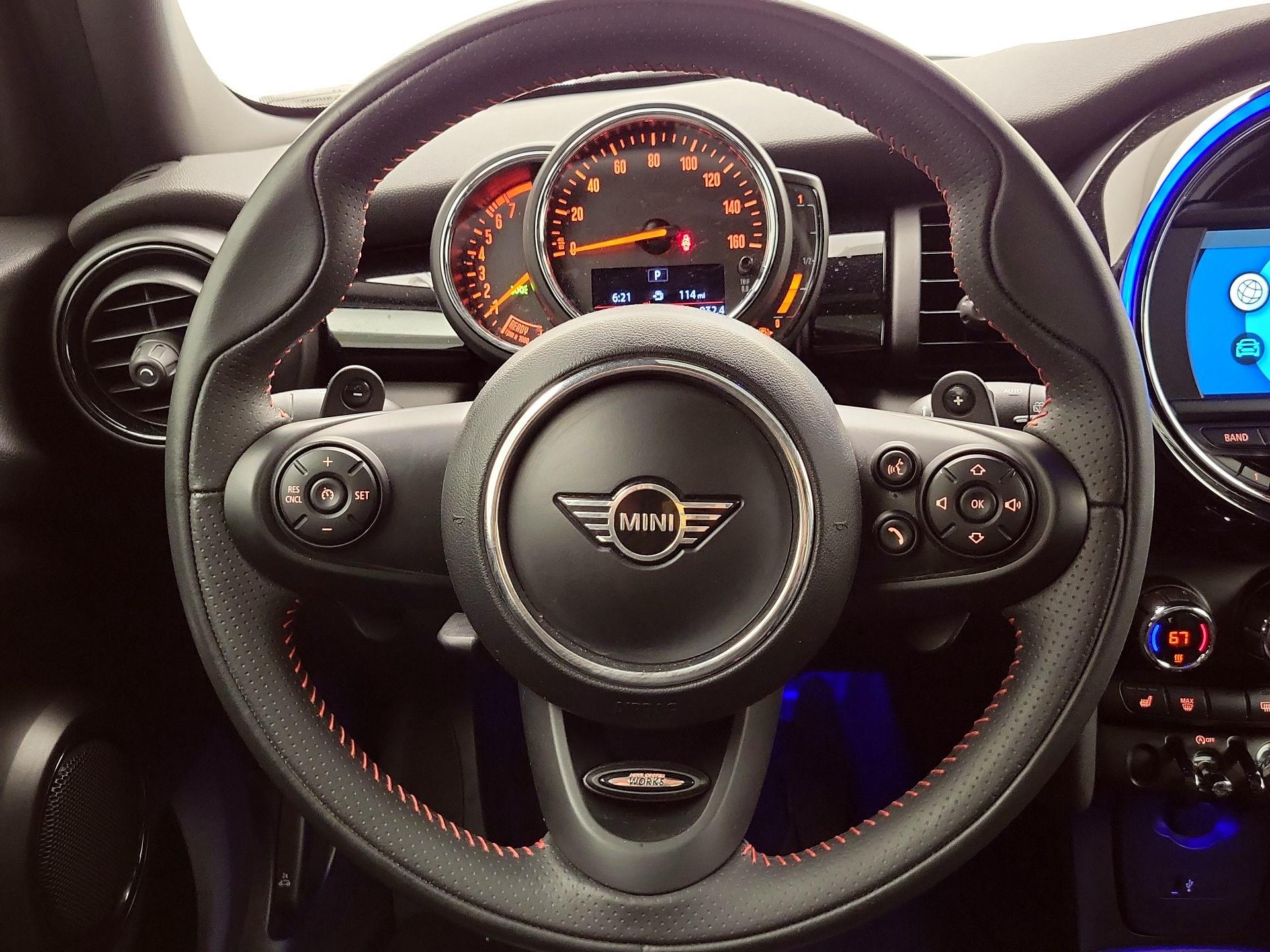 Thumbnail: 2020 MINI Cooper Hardtop - 10