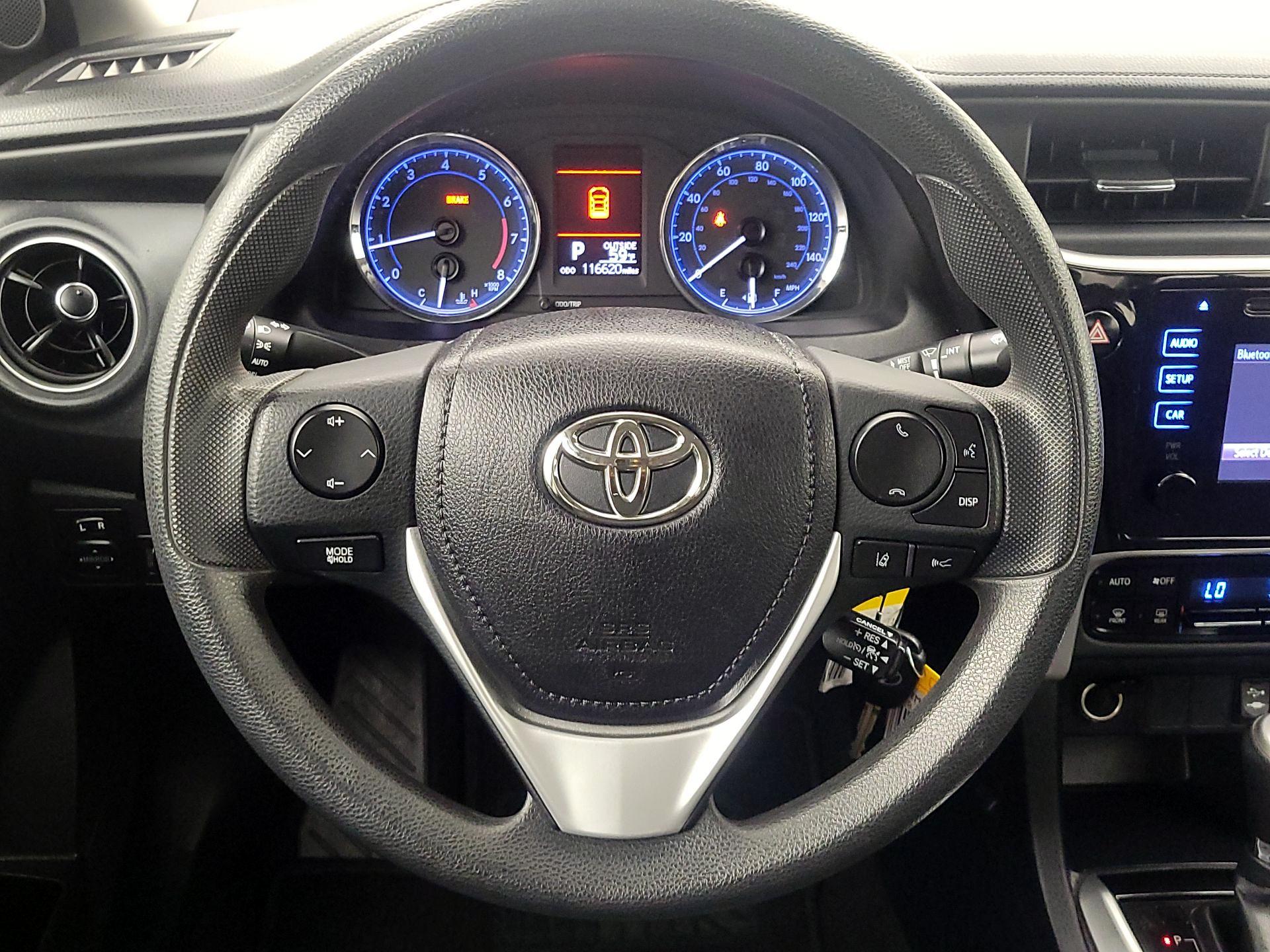 Thumbnail: 2018 Toyota Corolla - 10