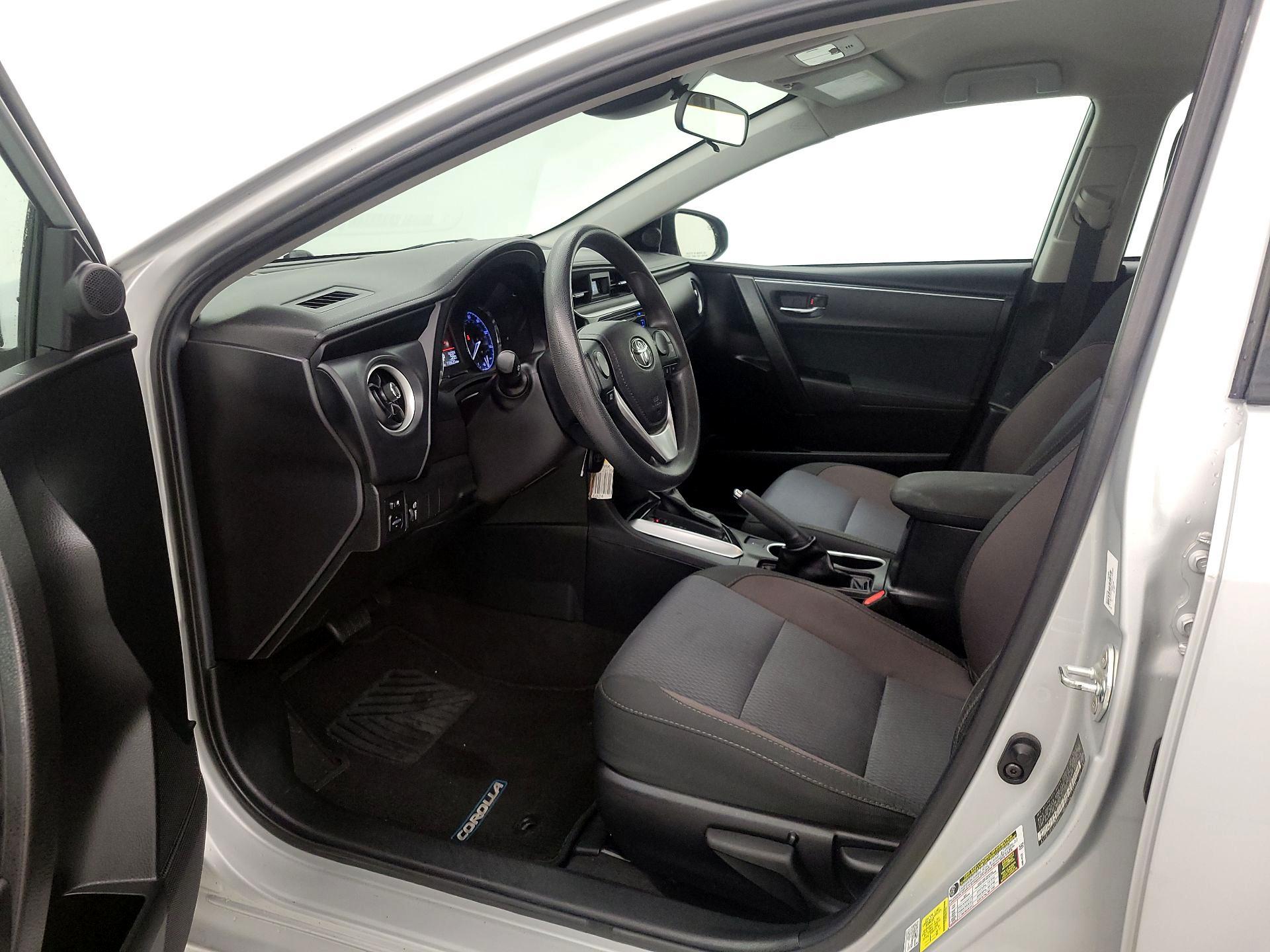 Thumbnail: 2018 Toyota Corolla - 11