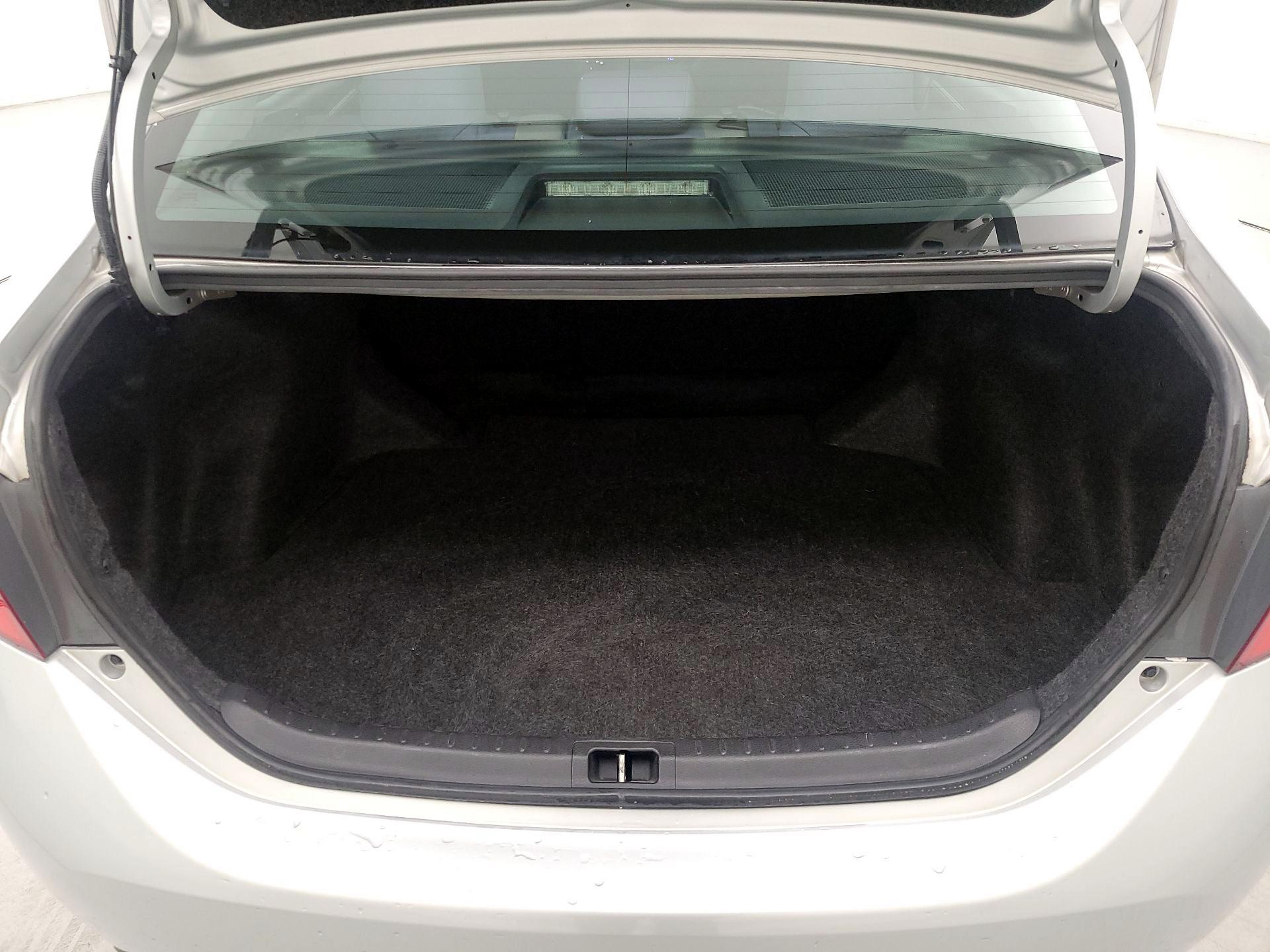 Thumbnail: 2018 Toyota Corolla - 20