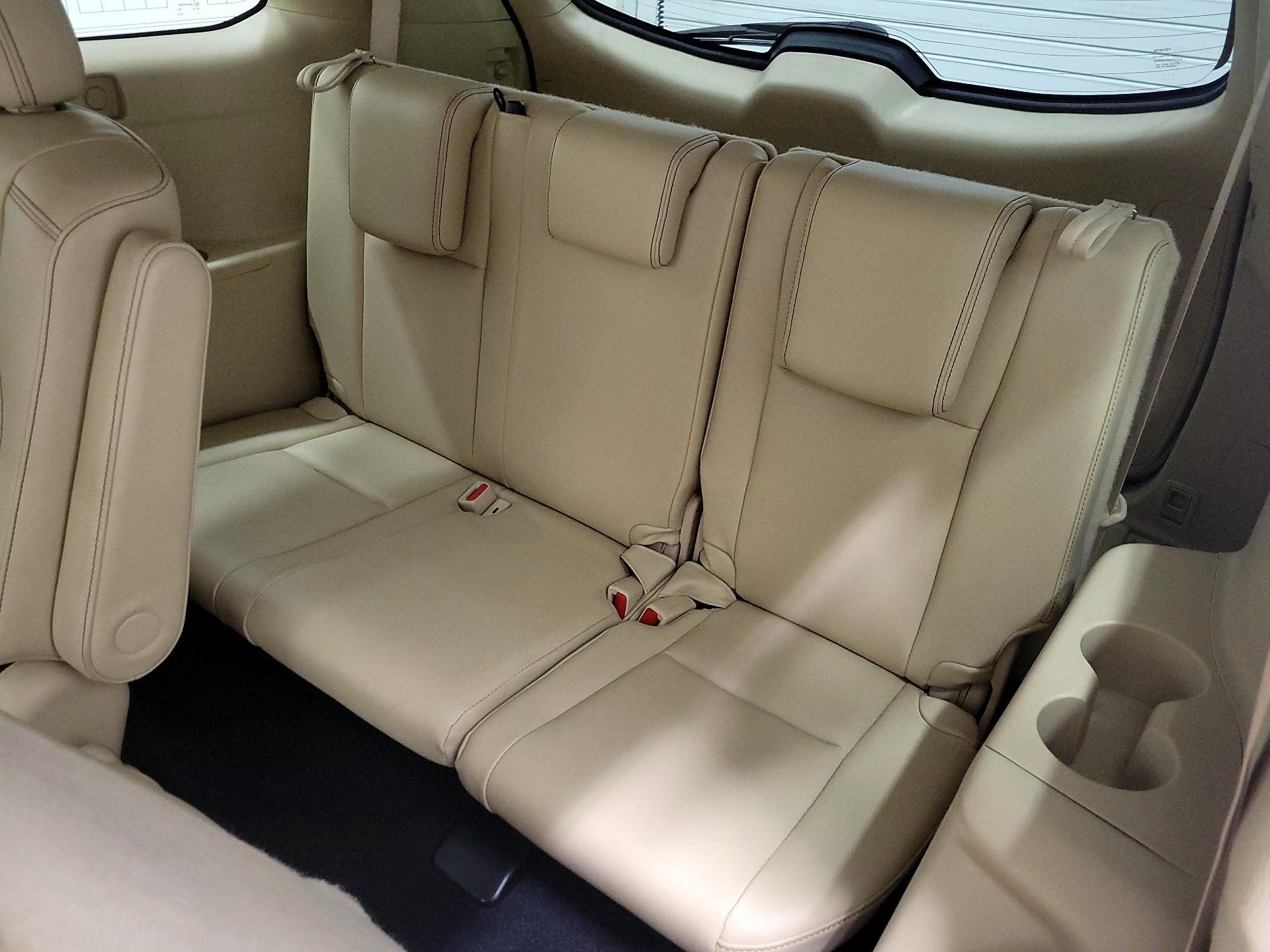 Thumbnail: 2017 Toyota Highlander - 20