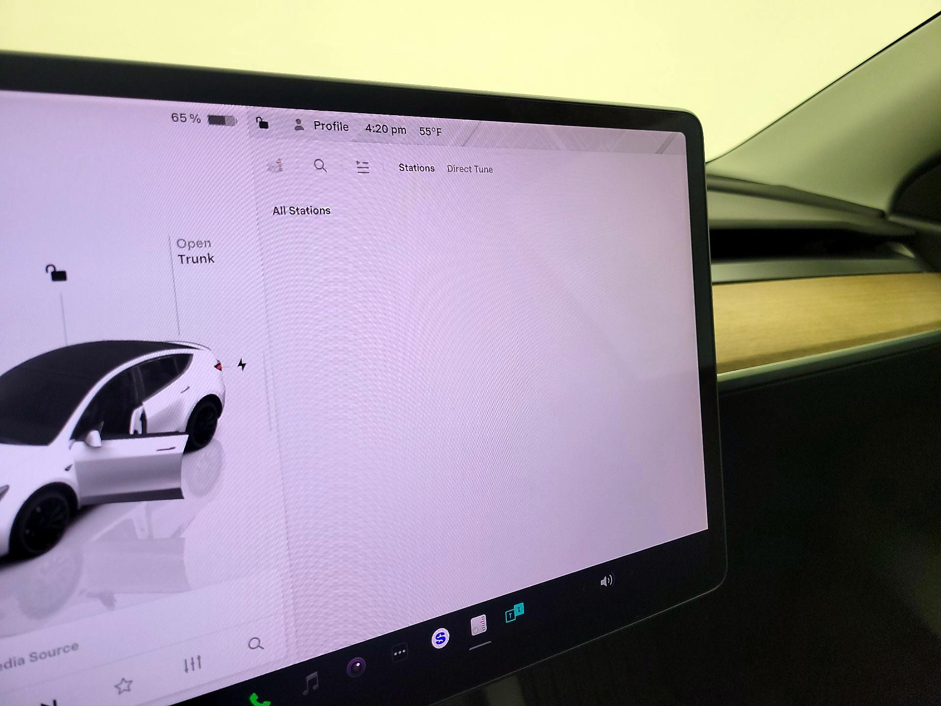 Thumbnail: 2022 Tesla Model Y - 15