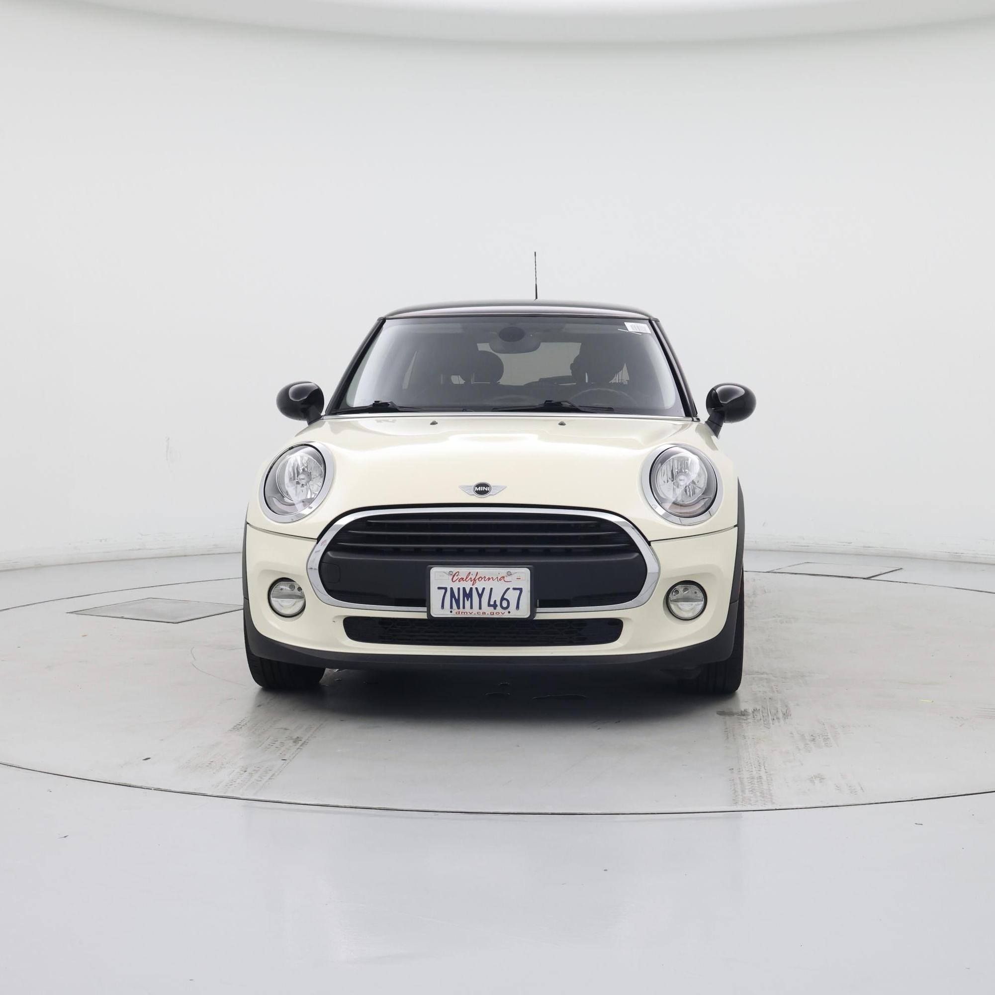 Thumbnail: 2016 MINI Cooper Hardtop - 5