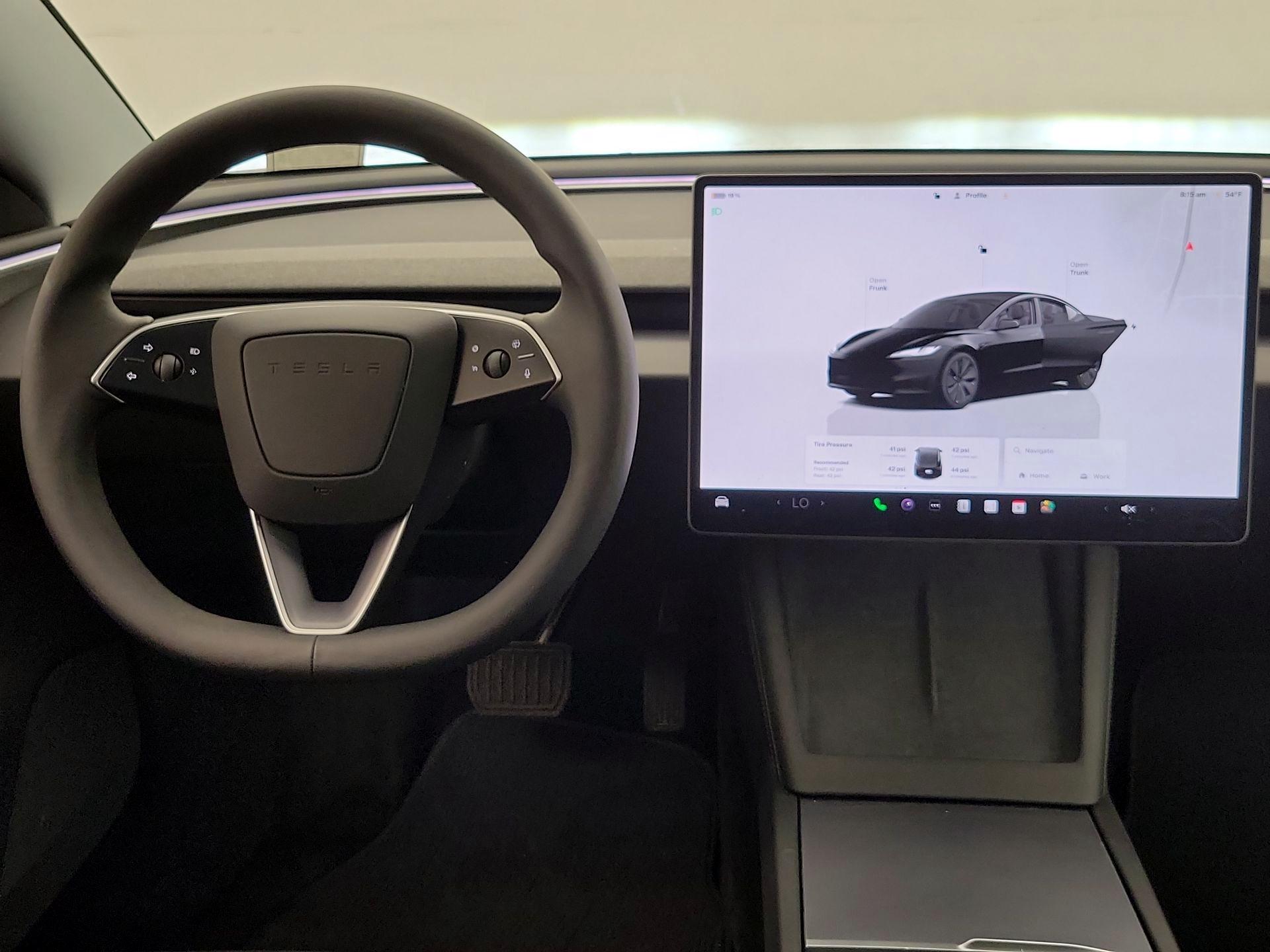 Thumbnail: 2025 Tesla Model 3 - 10