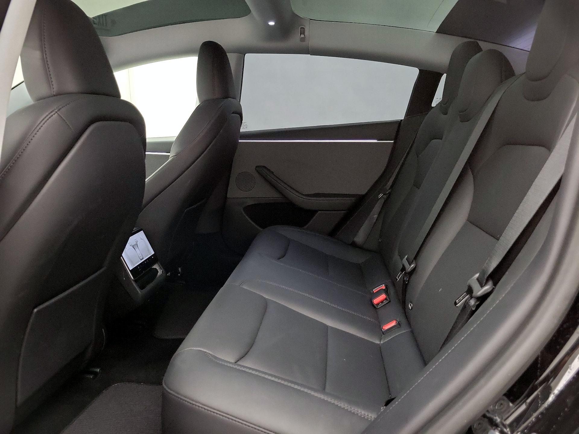 Thumbnail: 2025 Tesla Model 3 - 20