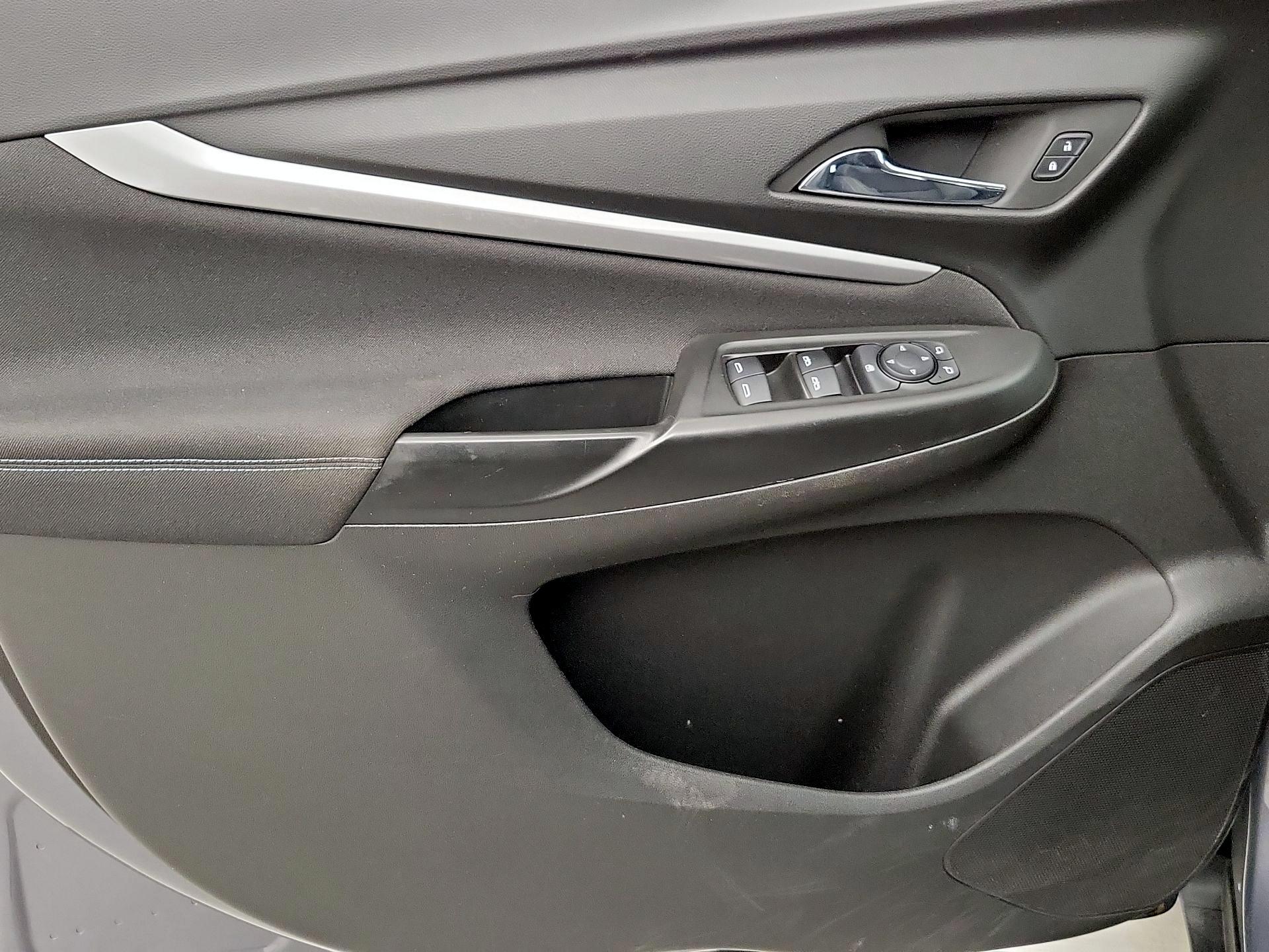 Thumbnail: 2022 Chevrolet Bolt EUV - 12