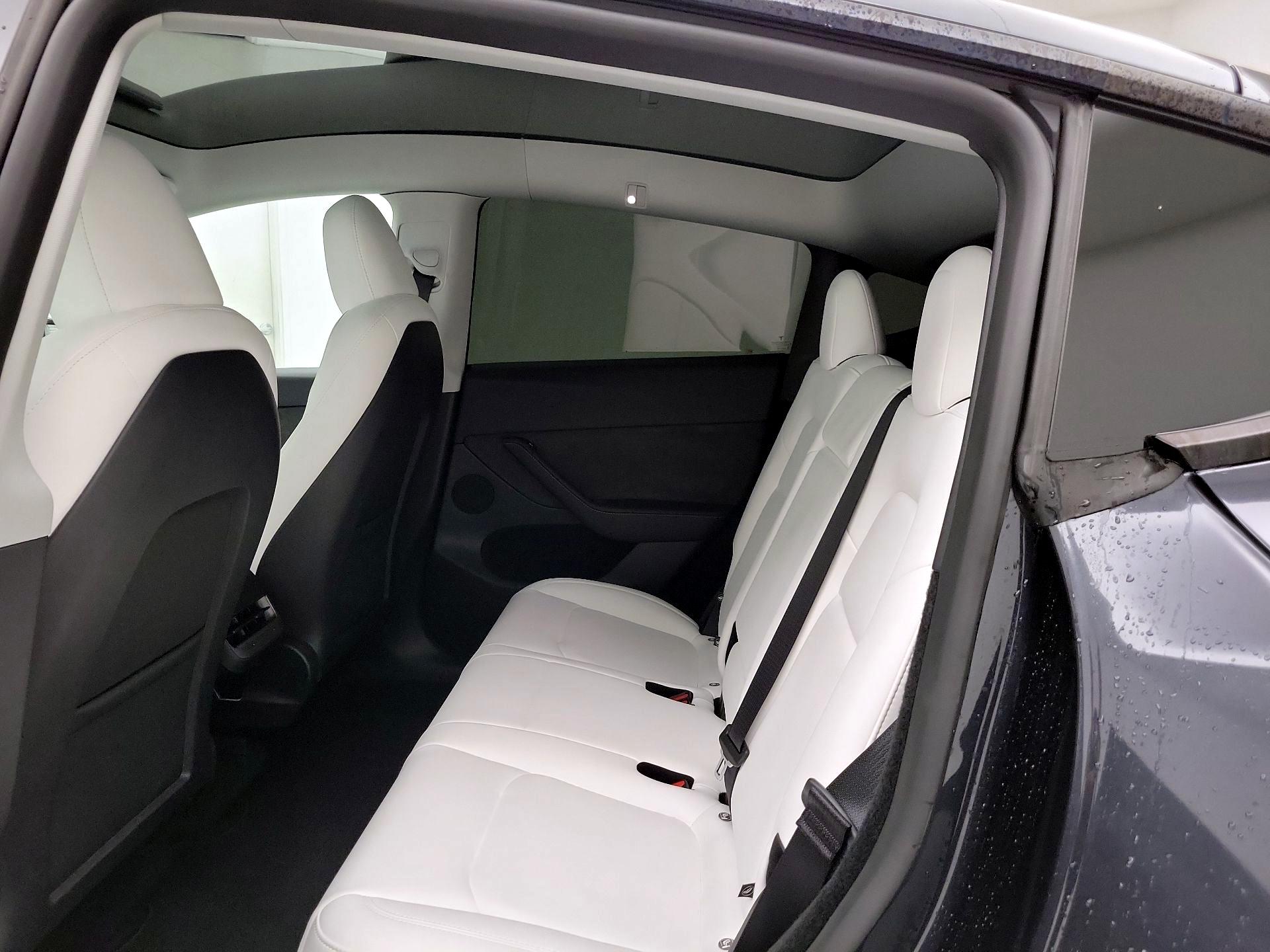 Thumbnail: 2025 Tesla Model Y - 20