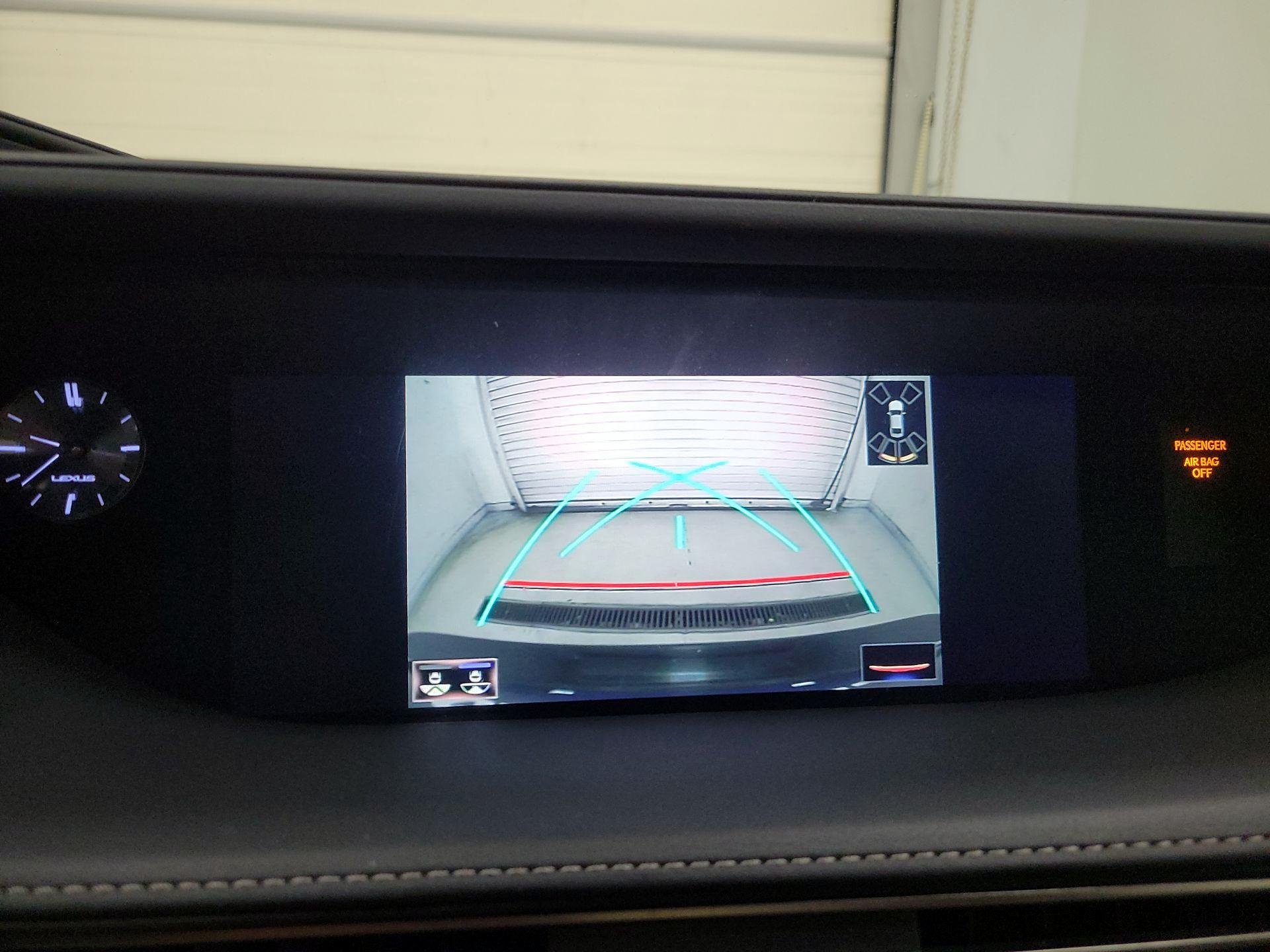 Thumbnail: 2018 Lexus LS - 14