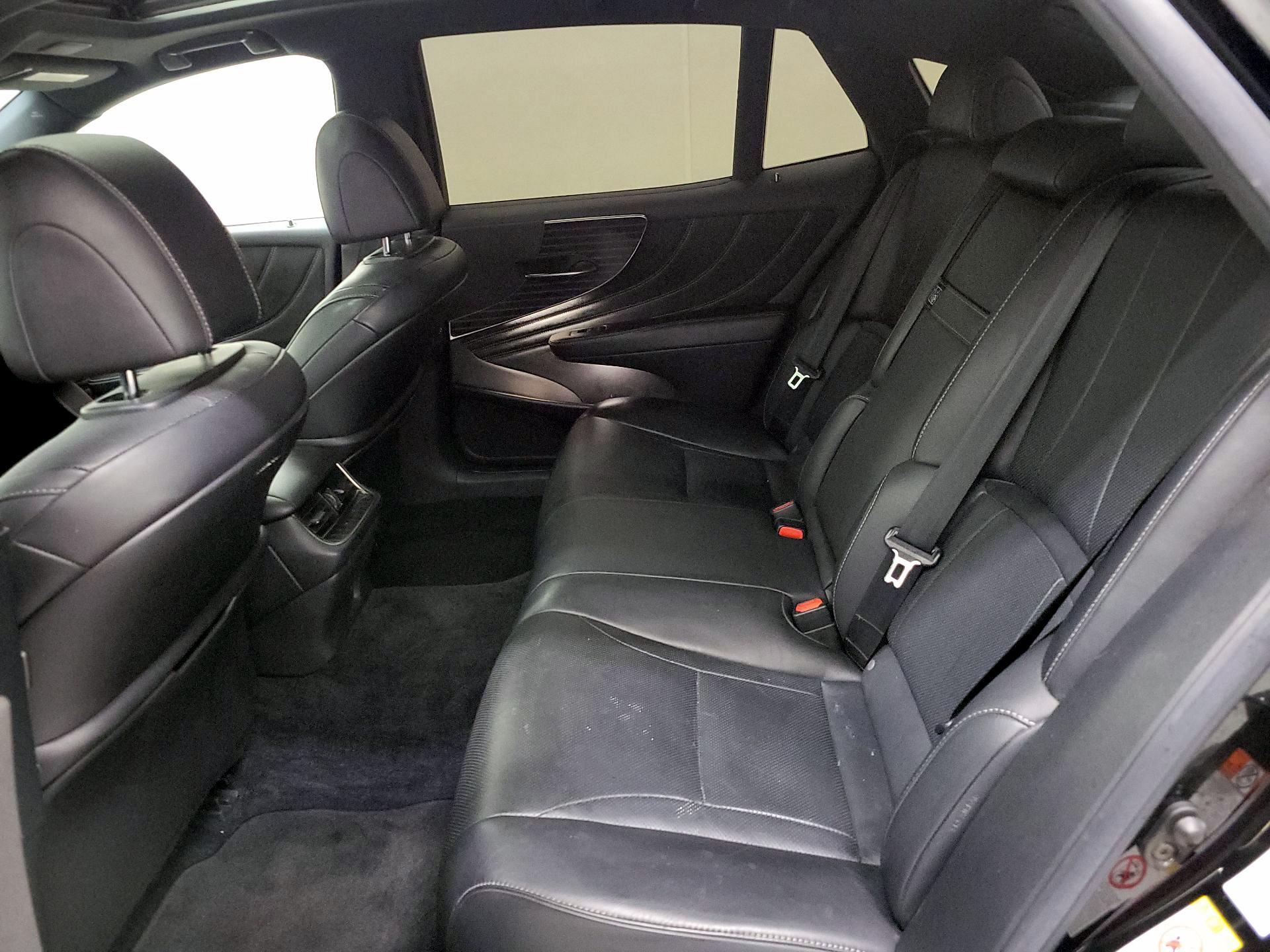 Thumbnail: 2018 Lexus LS - 20