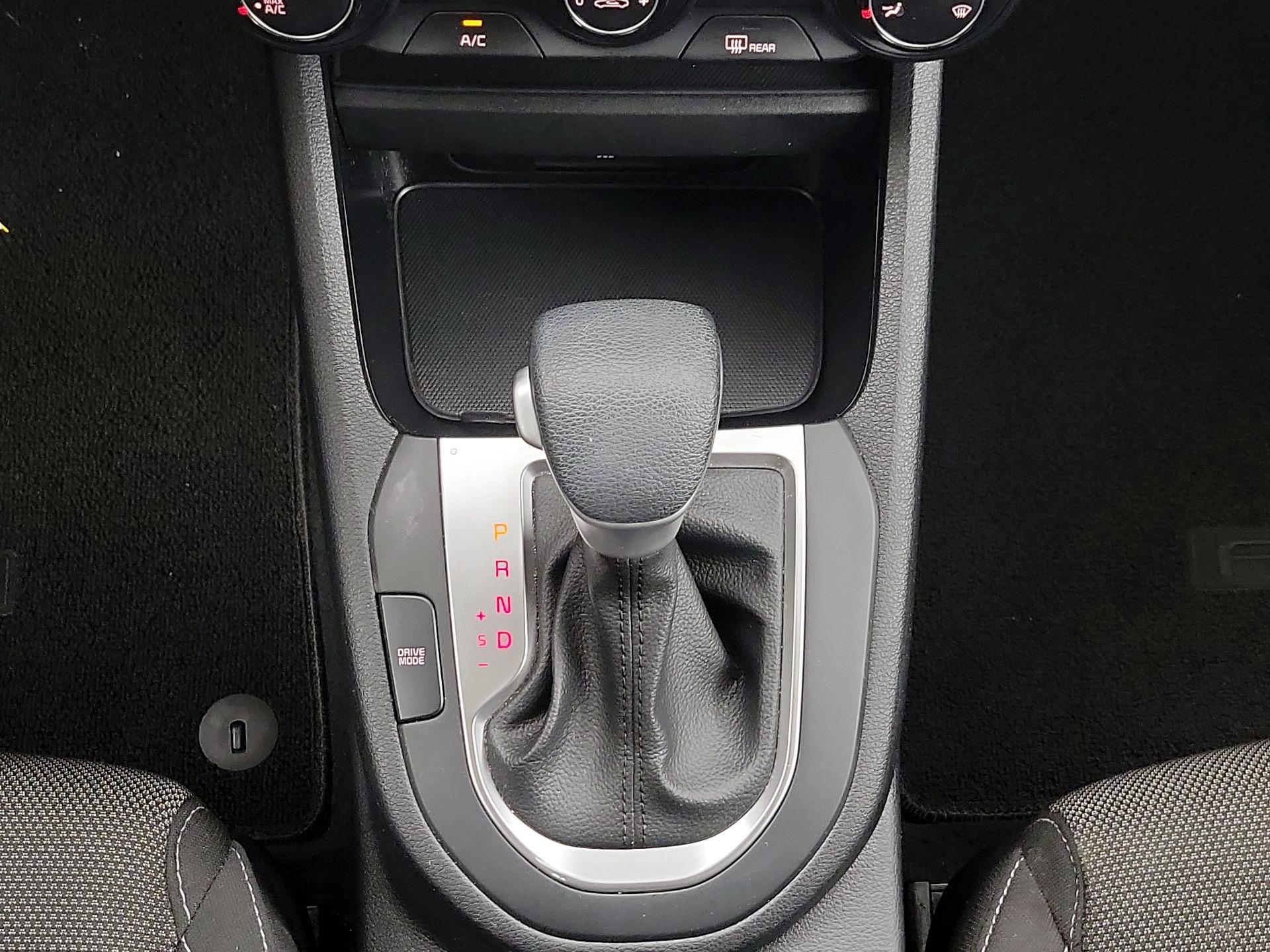 Thumbnail: 2023 Kia Forte - 17