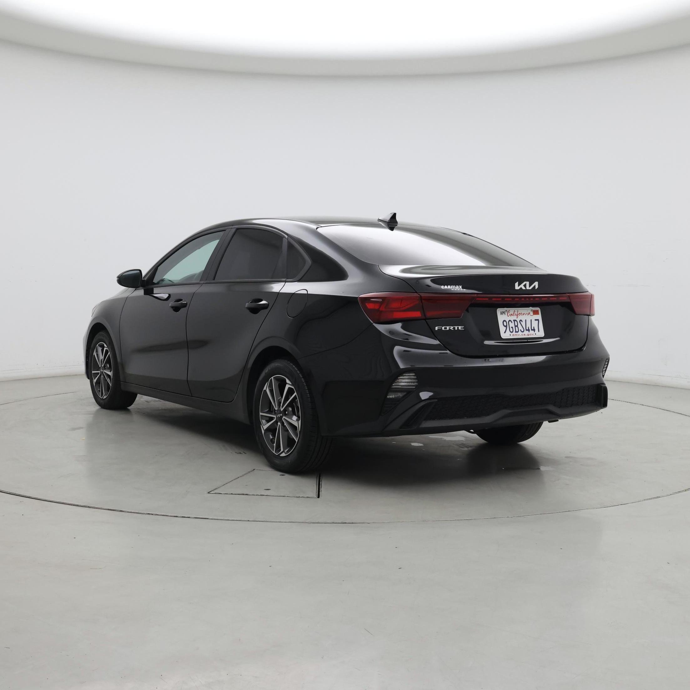 Thumbnail: 2023 Kia Forte - 2