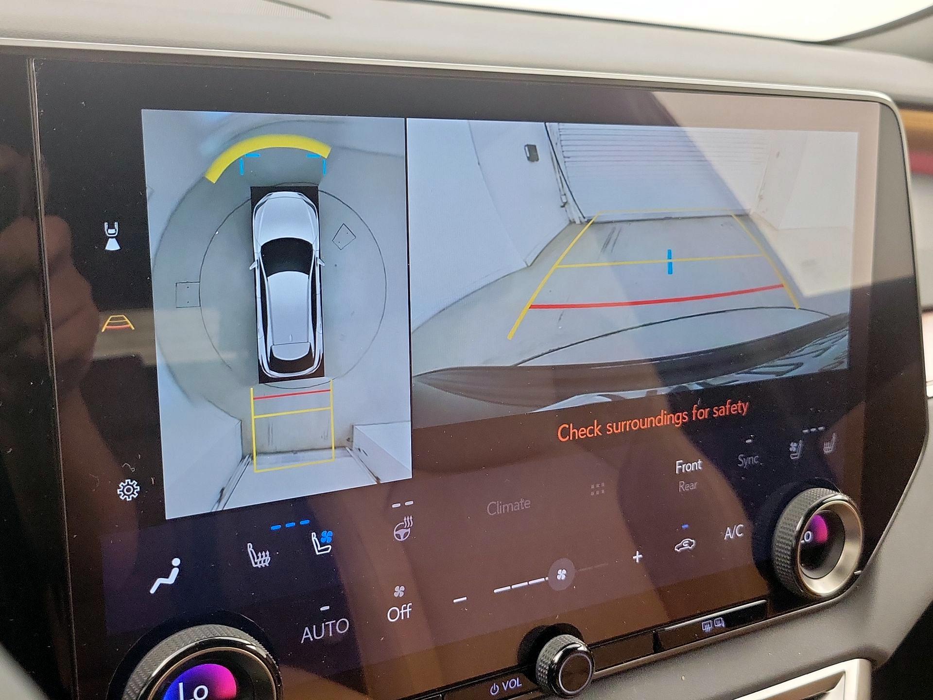 Thumbnail: 2024 Lexus RX - 15