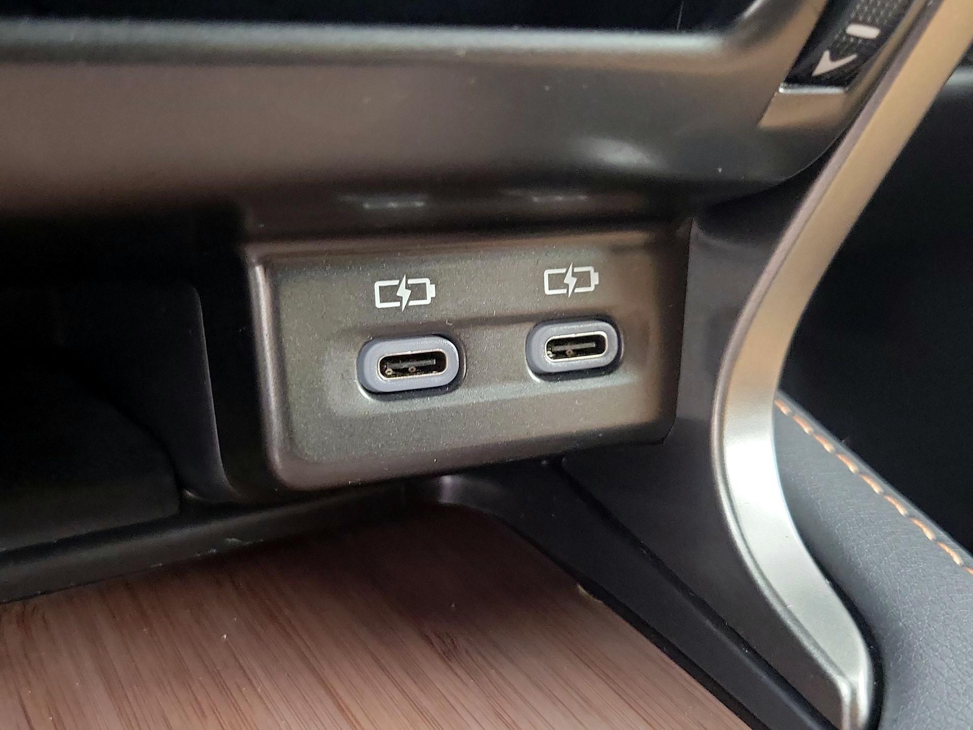 Thumbnail: 2024 Lexus RX - 19