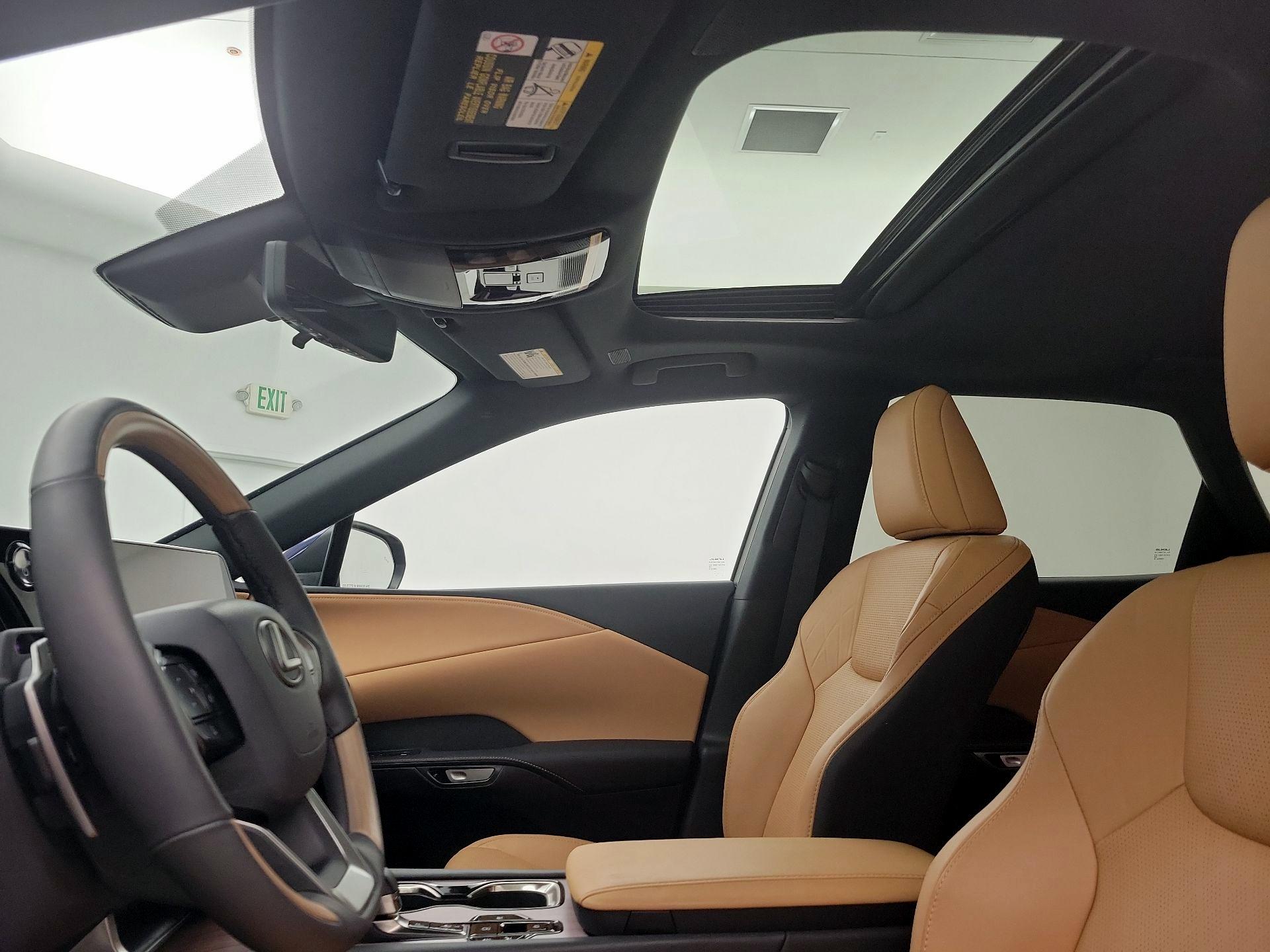 Thumbnail: 2024 Lexus RX - 20