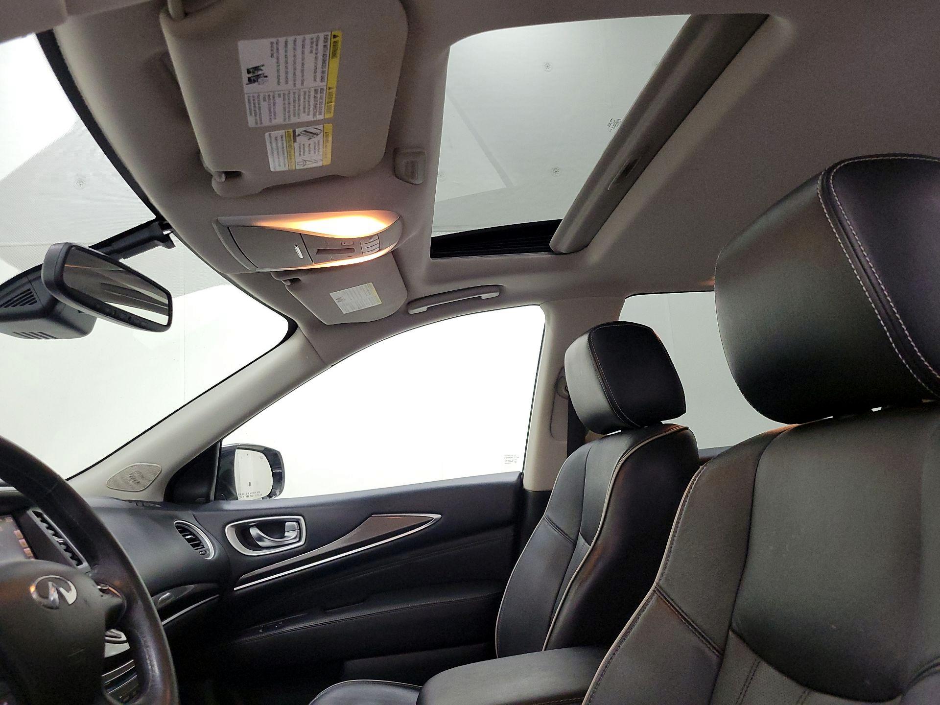 Thumbnail: 2019 INFINITI QX60 - 20