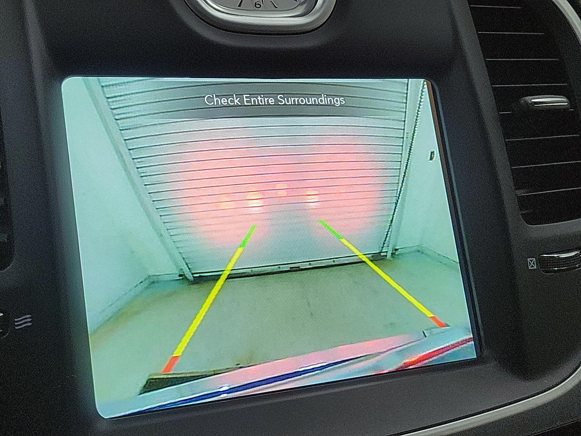 Thumbnail: 2023 Chrysler 300 - 14