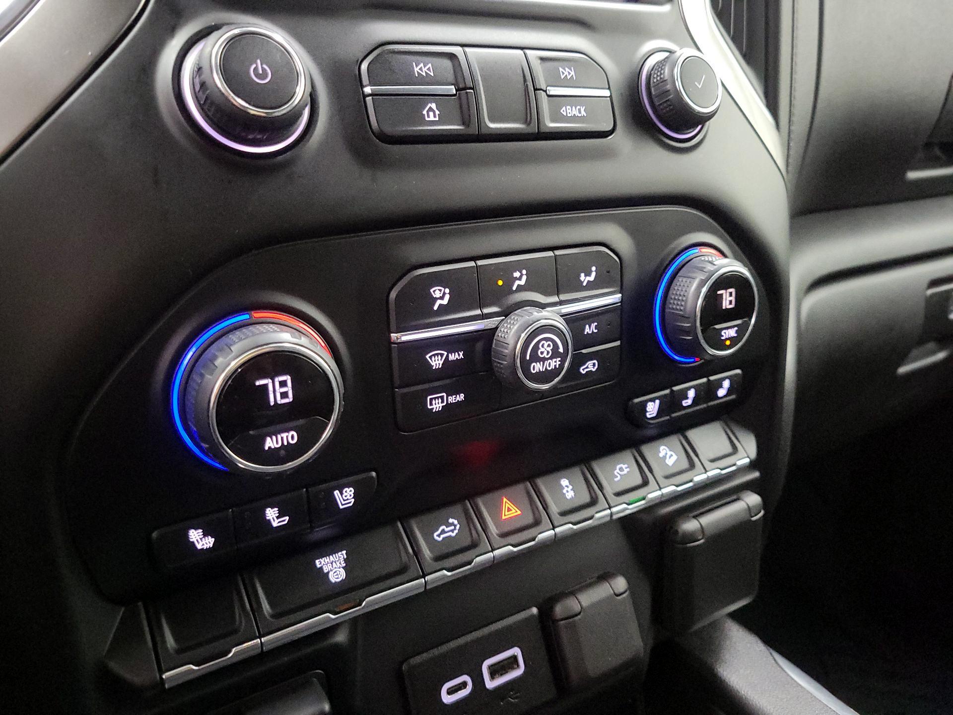 Thumbnail: 2021 Chevrolet Silverado 2500 - 16