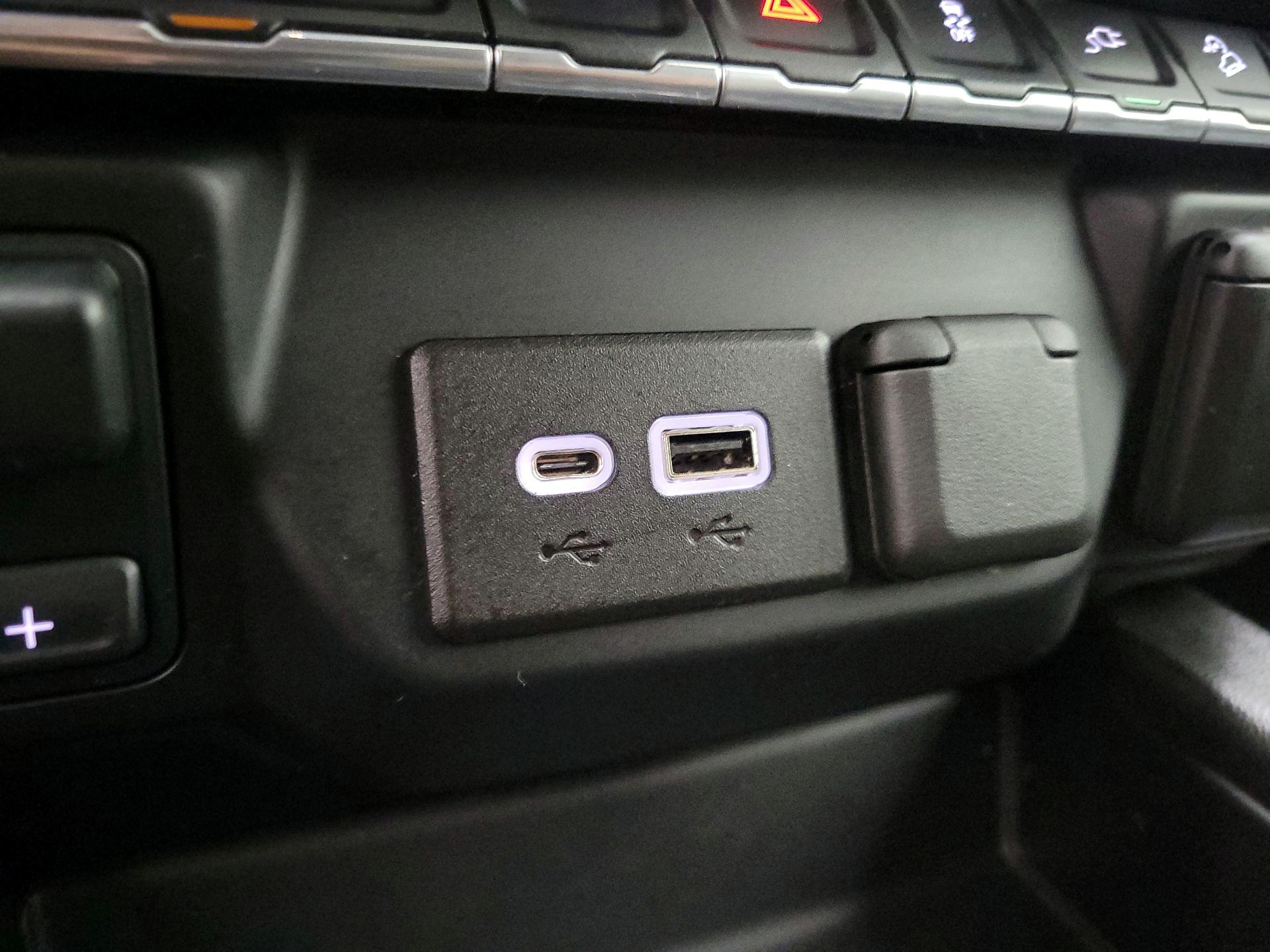 Thumbnail: 2021 Chevrolet Silverado 2500 - 18